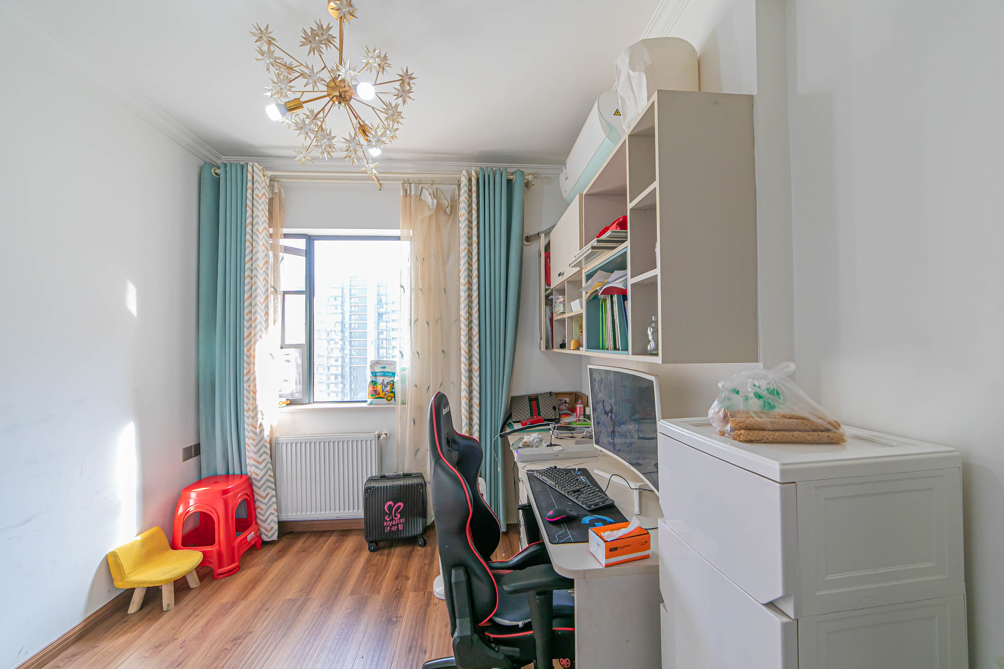 恒基凯旋门三期  3室2厅1卫    138.8万卧室