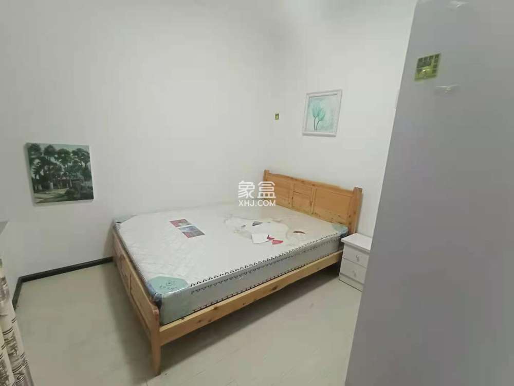 云城尚品  2室1厅1卫   1800.00元/月室内图