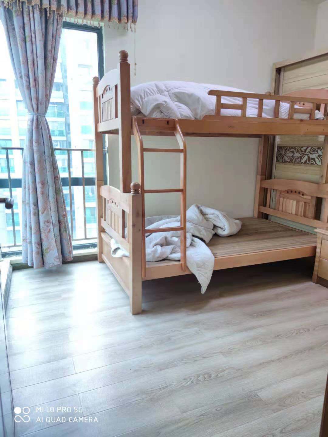 中天会展城A区  2室2厅1卫   2600.00元/月室内图