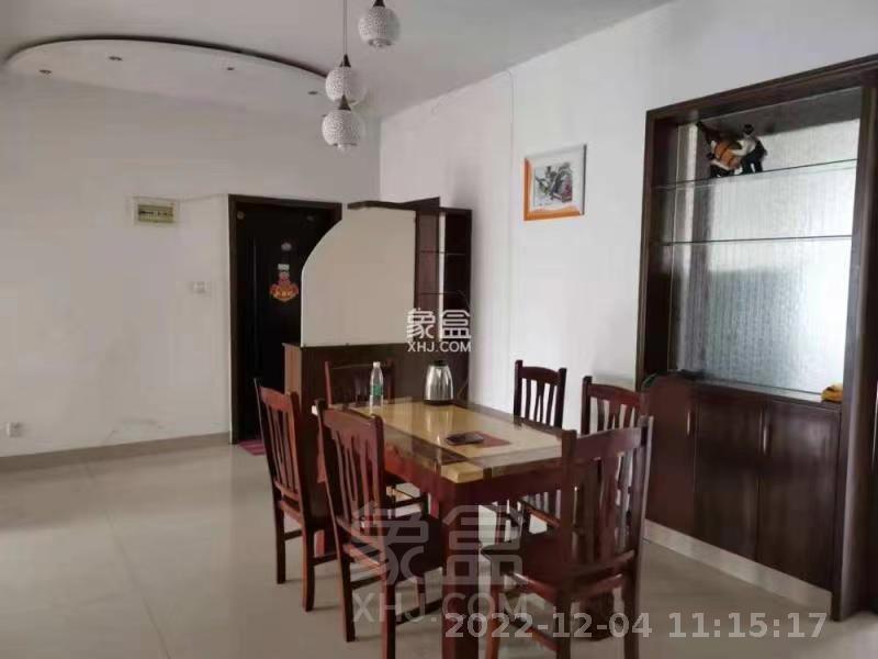 东方花园 4室2厅1卫 2200.00元/月 东方花园 4室2厅1卫 2200.00元/月室内图