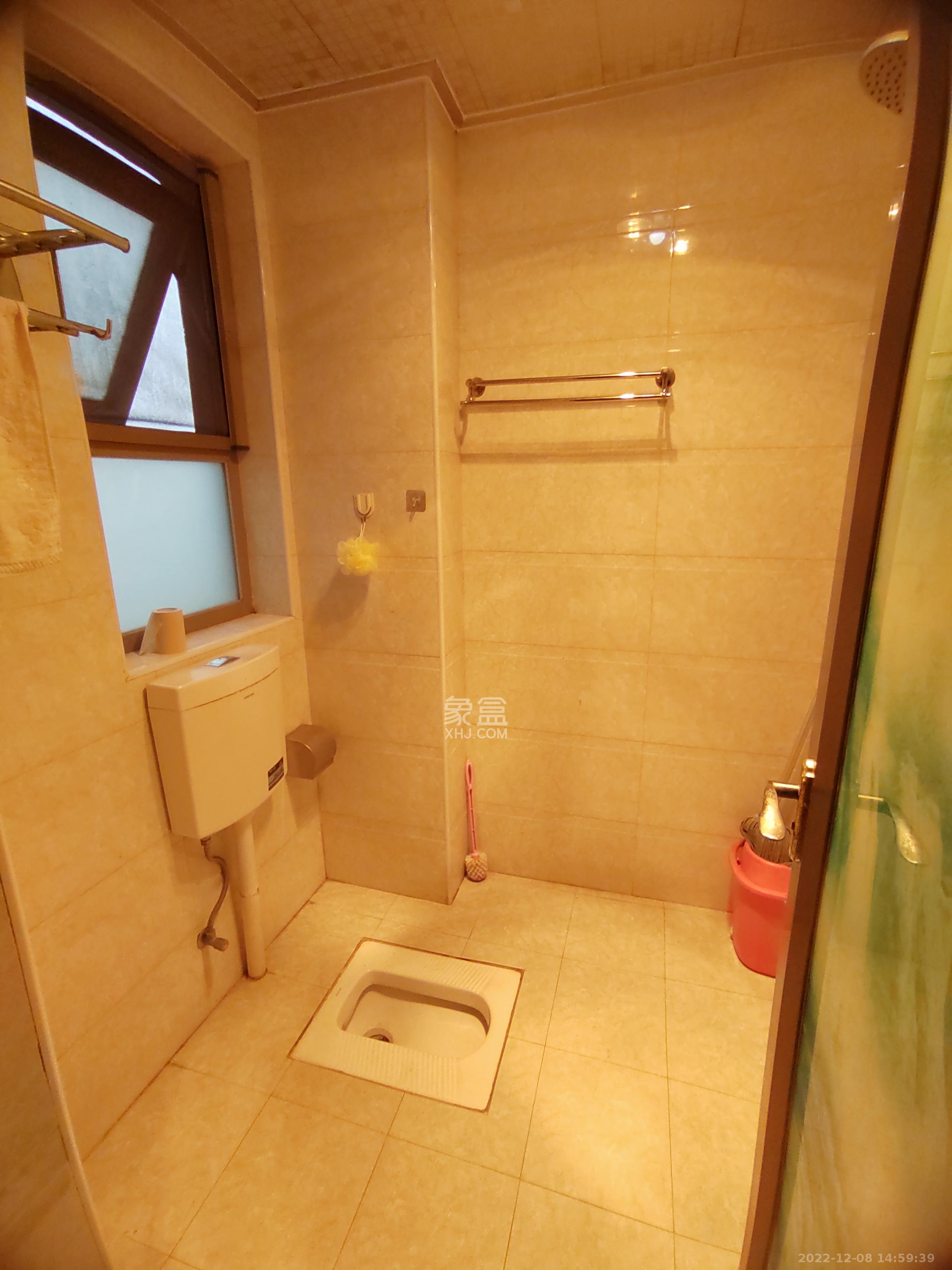 怡海星城 2室2厅1卫 1800.0元/月 怡海星城 2室2厅1卫 1800.0元/月室内图