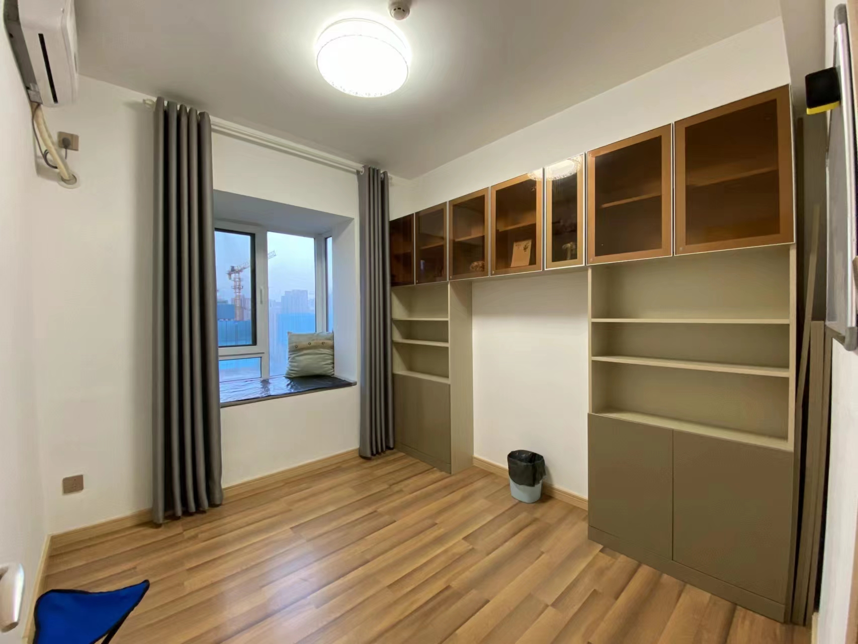 中铁建万科翡翠  3室2厅1卫   2980.00元/月室内图