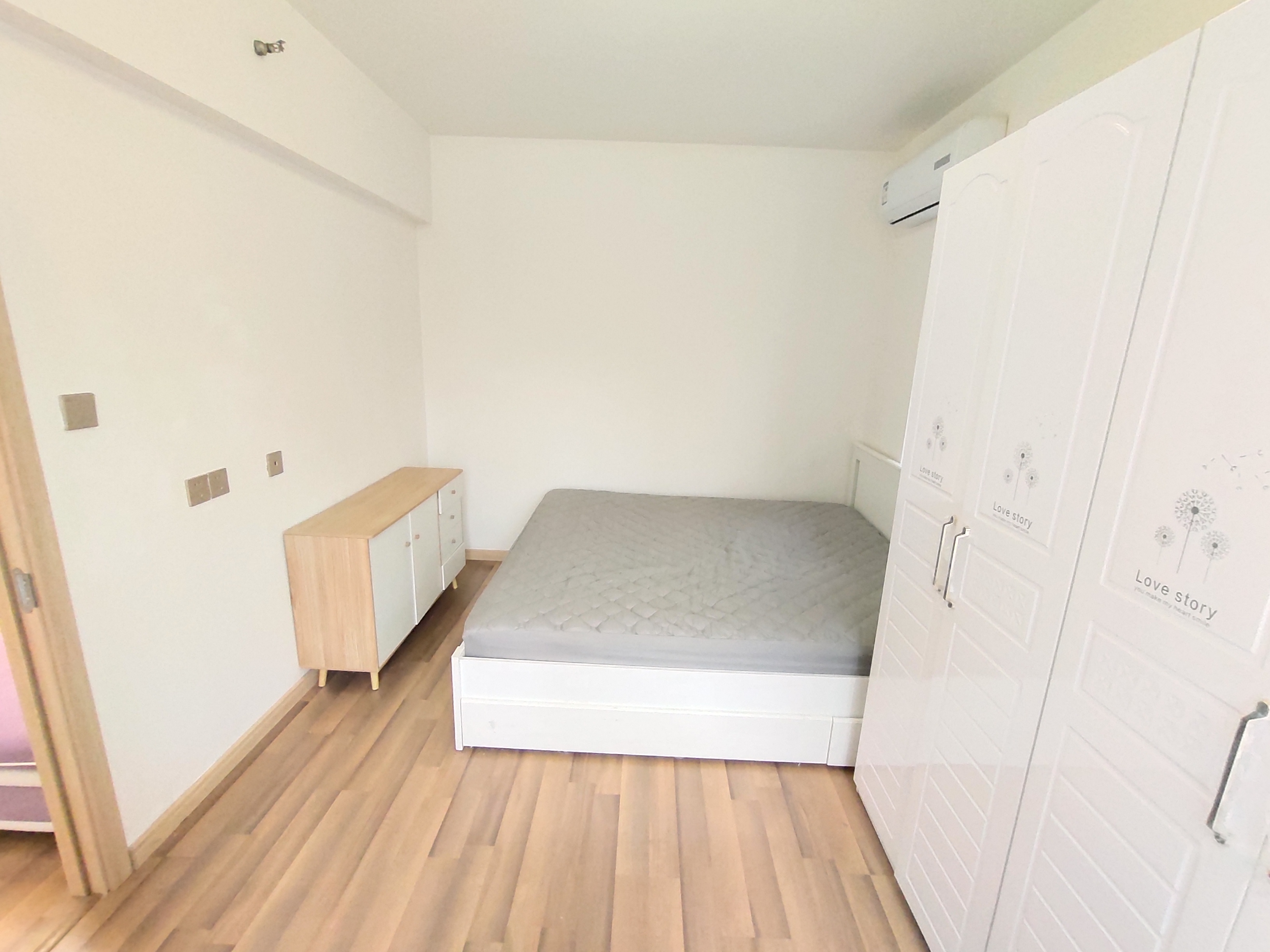中铁建万科翡翠  3室2厅1卫   2800.00元/月室内图