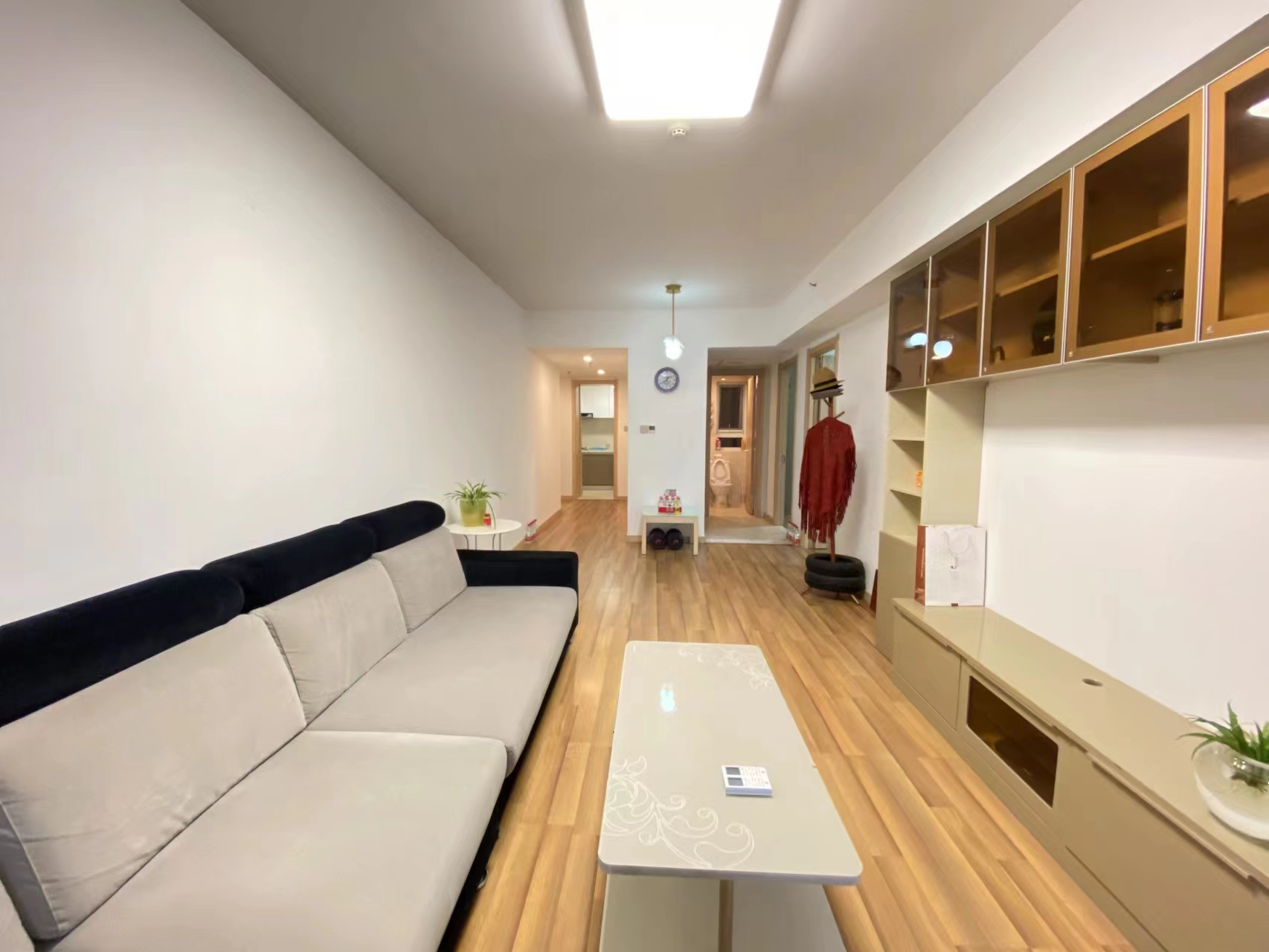 中铁建万科翡翠  3室2厅1卫   2980.00元/月室内图