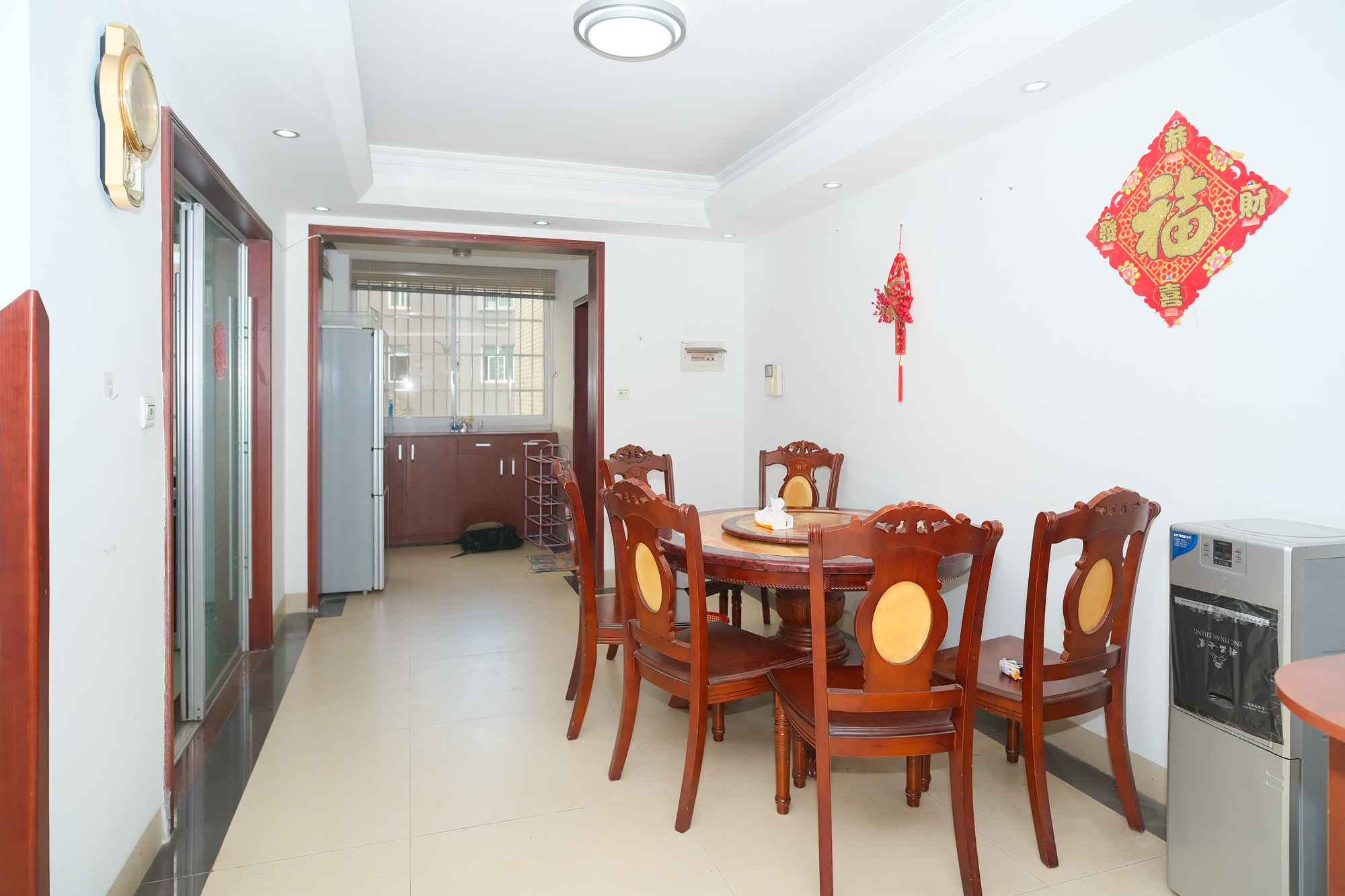 世景华庭 3室2厅1卫 72.0万 世景华庭 3室2厅1卫 72.0万客厅