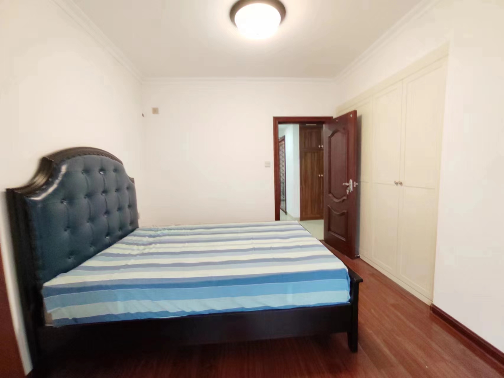 大江观邸-富基花园 4室2厅2卫 110.00万 大江观邸-富基花园 4室2厅2卫 110.00万室内图