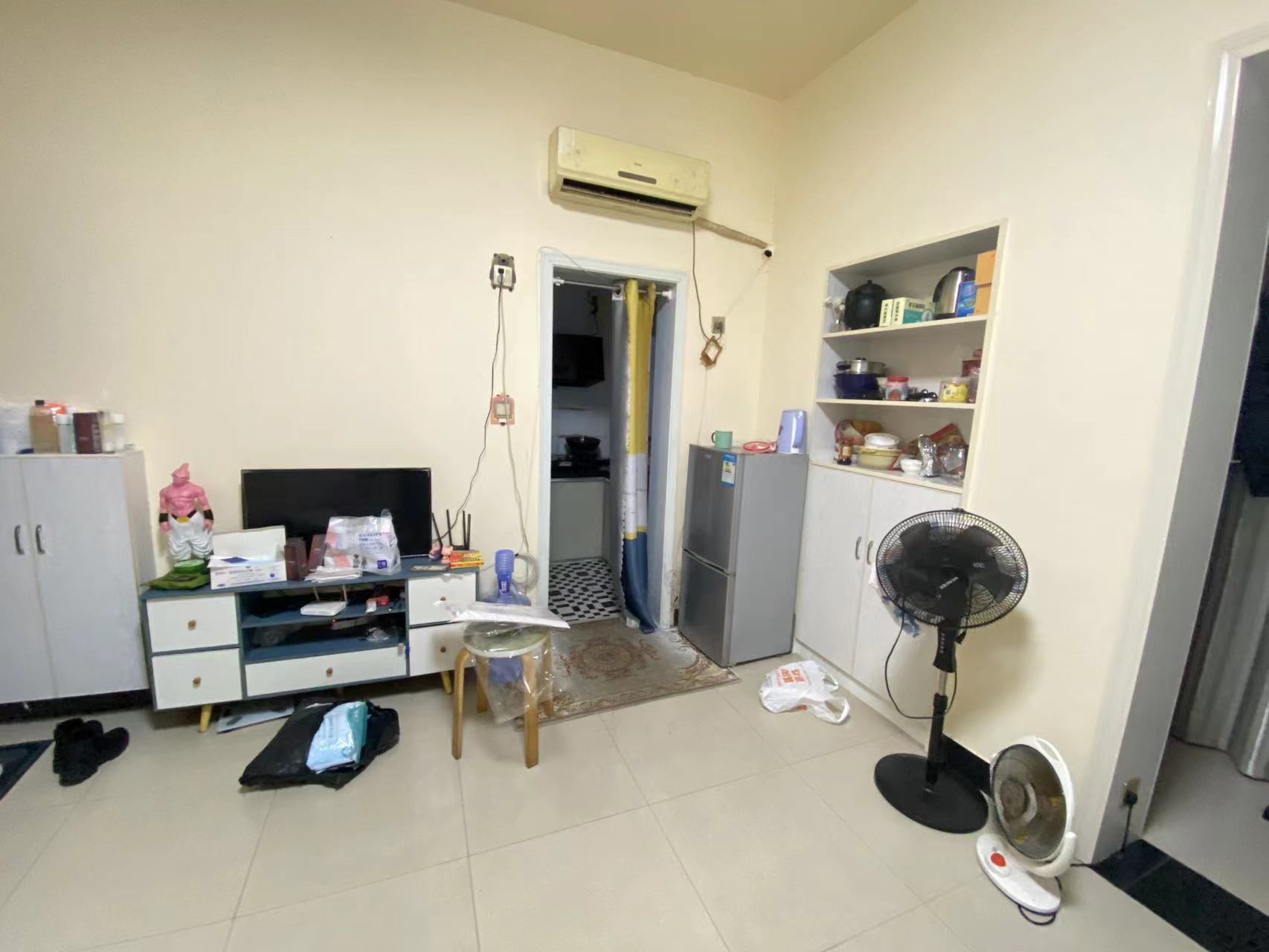 财富小区  1室1厅1卫    20.0万 财富小区  1室1厅1卫    20.0万室内图