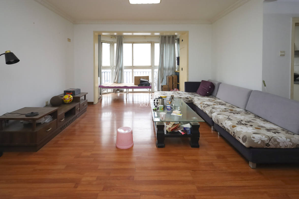 湘许嘉园  3室2厅2卫    96.0万 湘许嘉园  3室2厅2卫    96.0万客厅