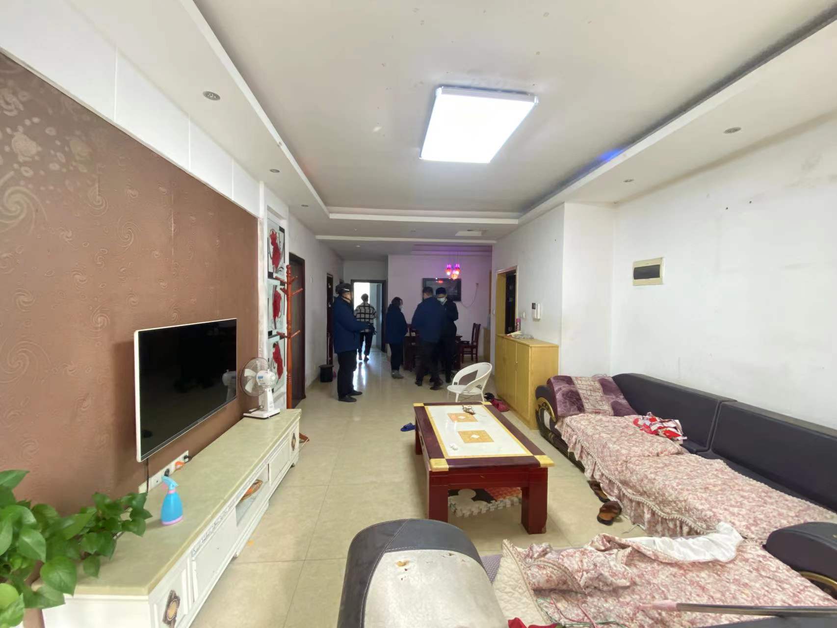 水晶名居 3室2厅2卫 65.0万 水晶名居 3室2厅2卫 65.0万室内图