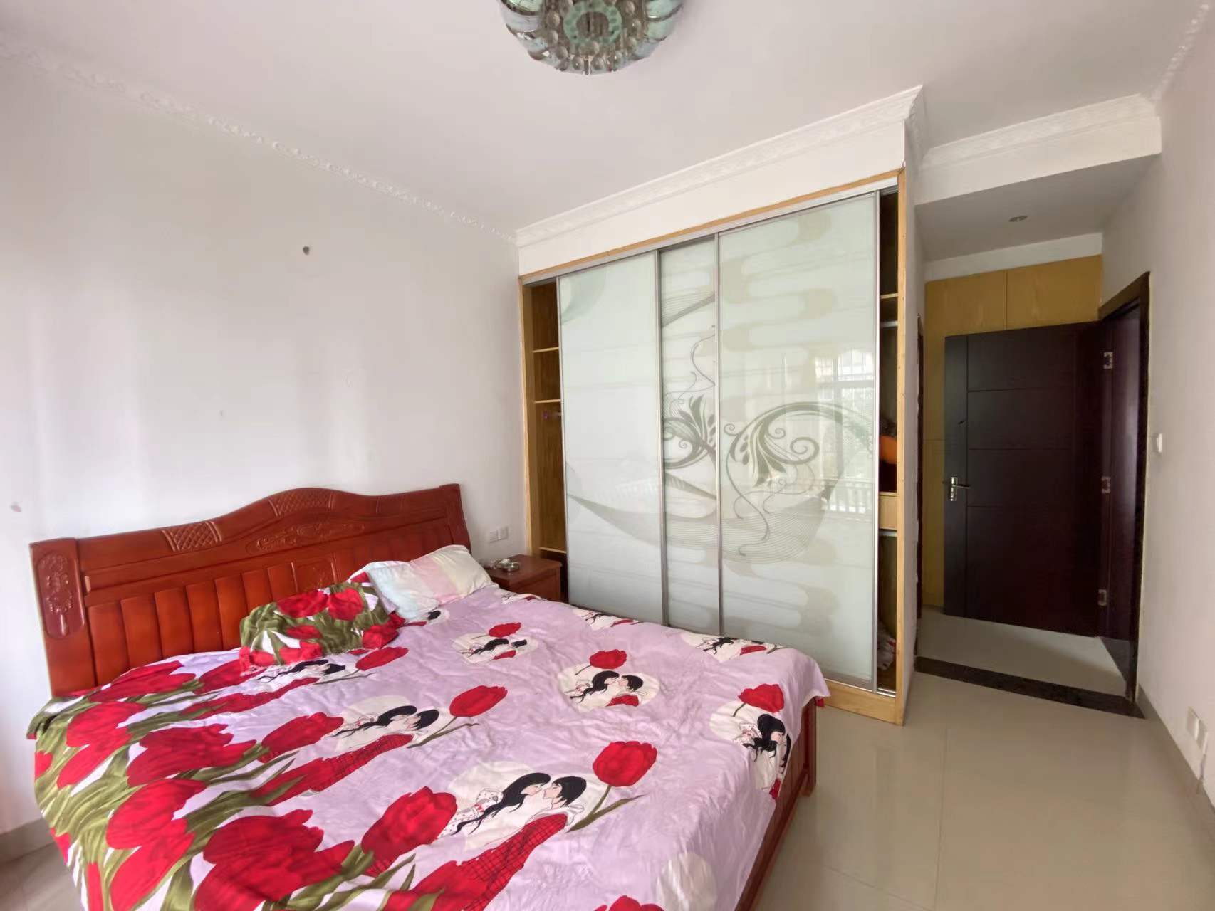 水晶名居 3室2厅2卫 65.0万 水晶名居 3室2厅2卫 65.0万室内图