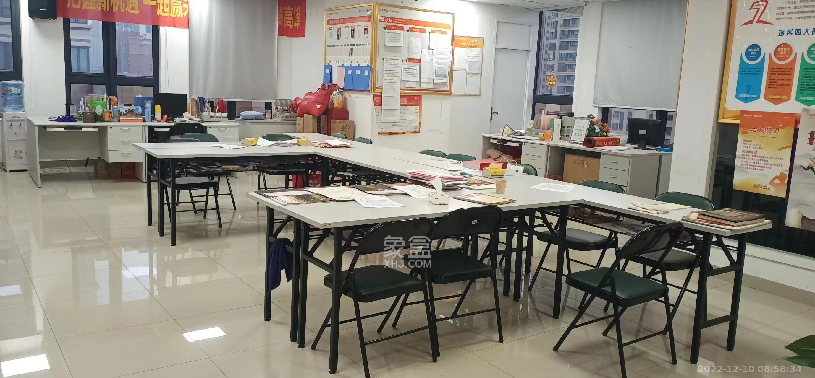 万达写字楼  1室1厅1卫   5000.00元/月室内图