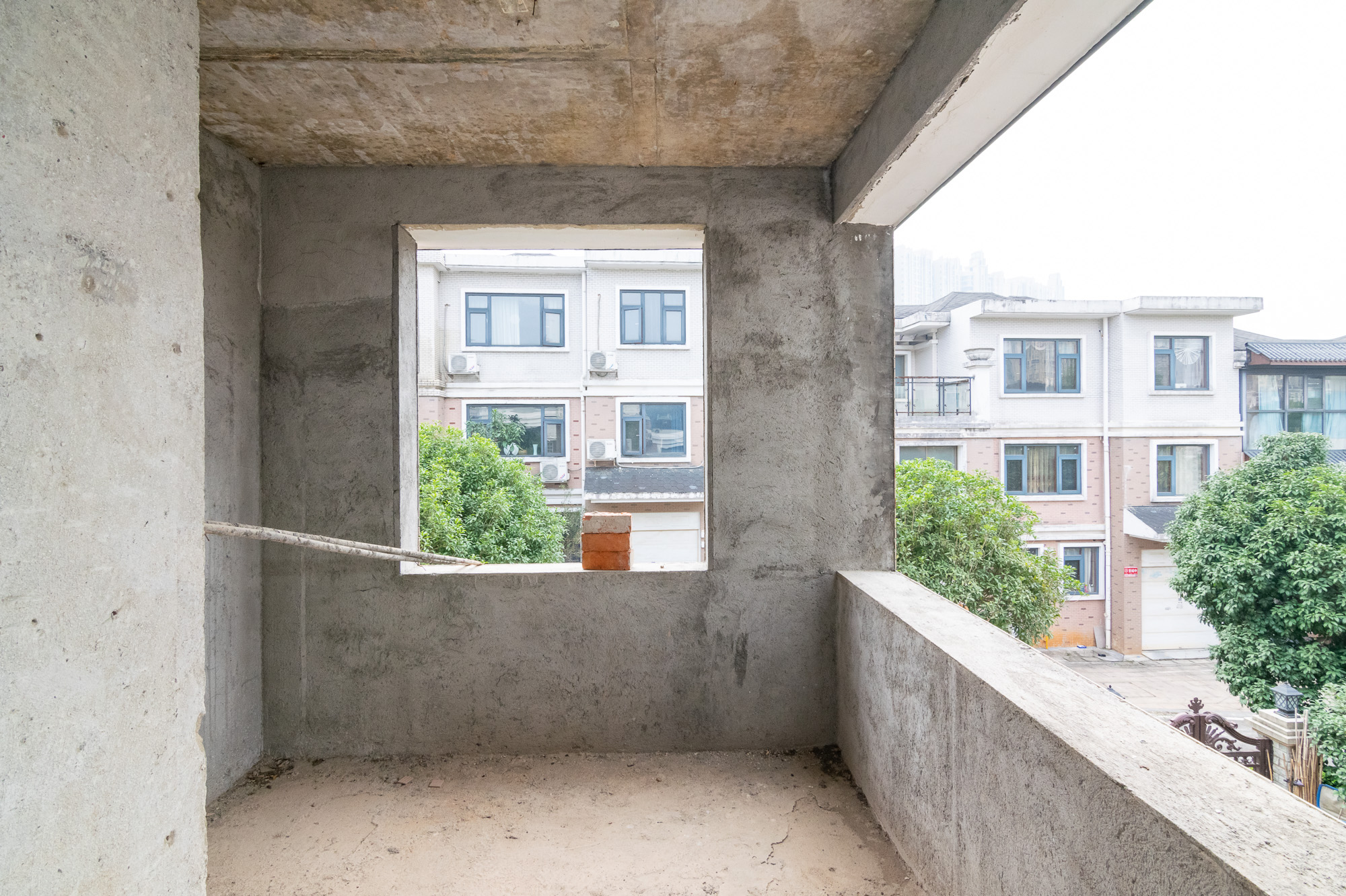 湖南报业文化城(米地亚家园) 6室2厅4卫 345.0万 湖南报业文化城(米地亚家园) 6室2厅4卫 345.0万其他