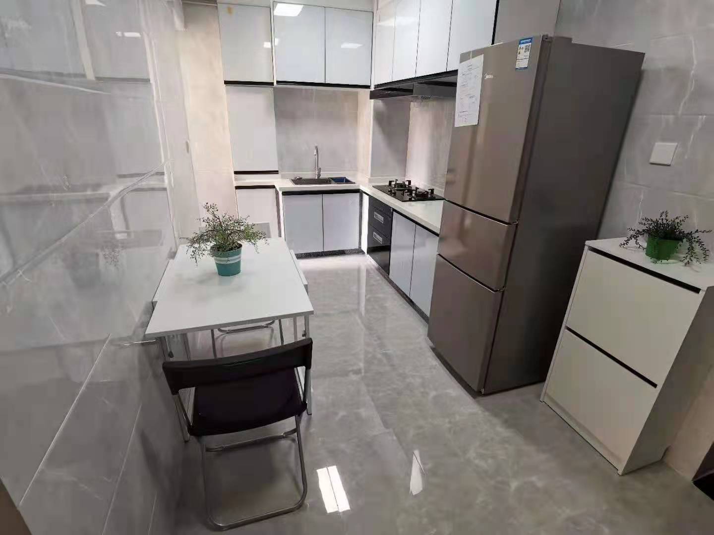 美的林城时代  1室1厅1卫   1800.00元/月户型图