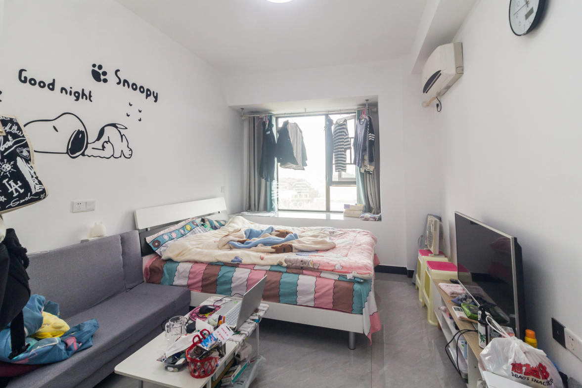 君合新城玺樾  1室1厅1卫    25.4万 君合新城玺樾  1室1厅1卫    25.4万客厅