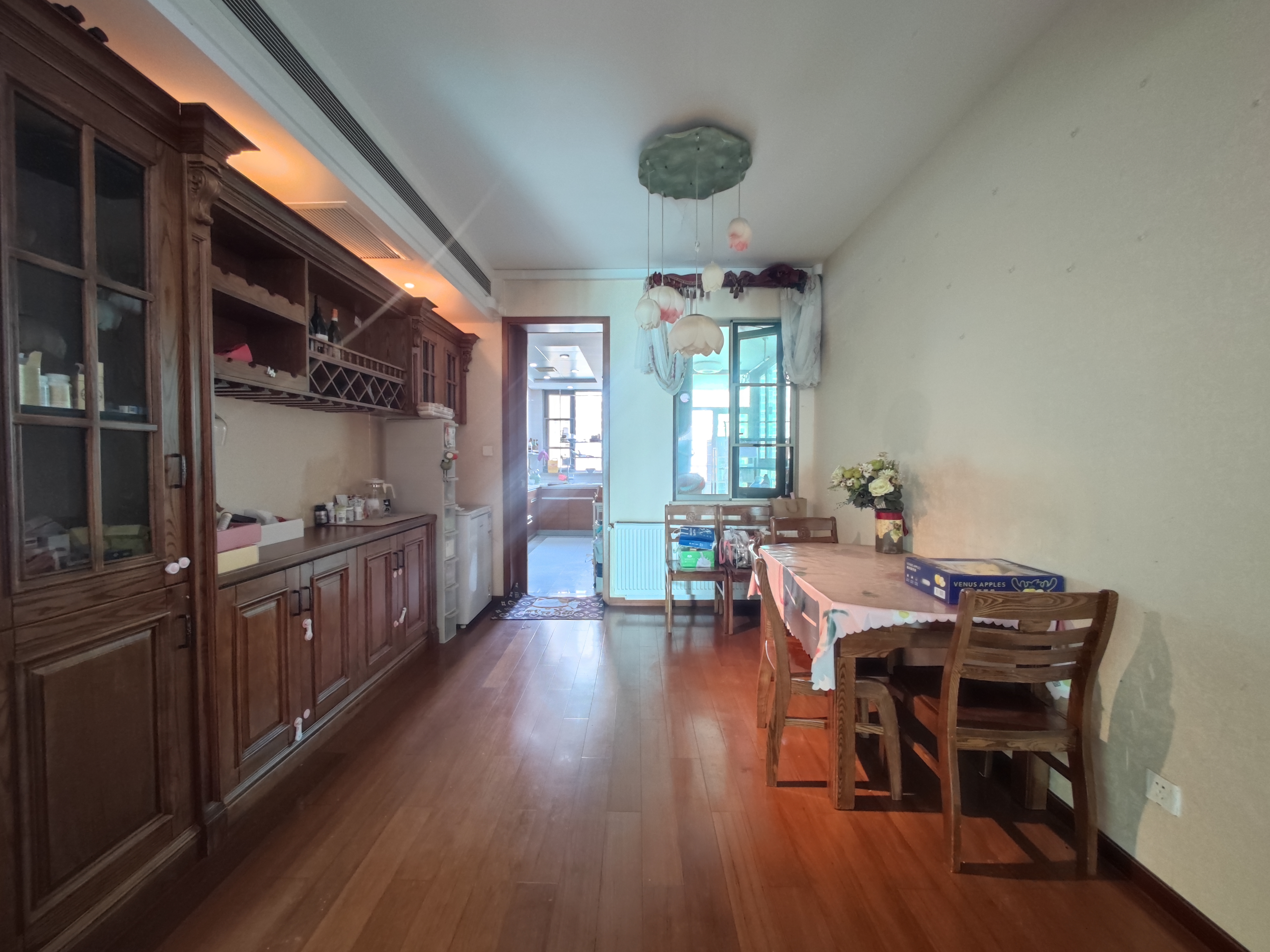 晋合湘水湾二期 4室2厅2卫 260.00万 晋合湘水湾二期 4室2厅2卫 260.00万室内图