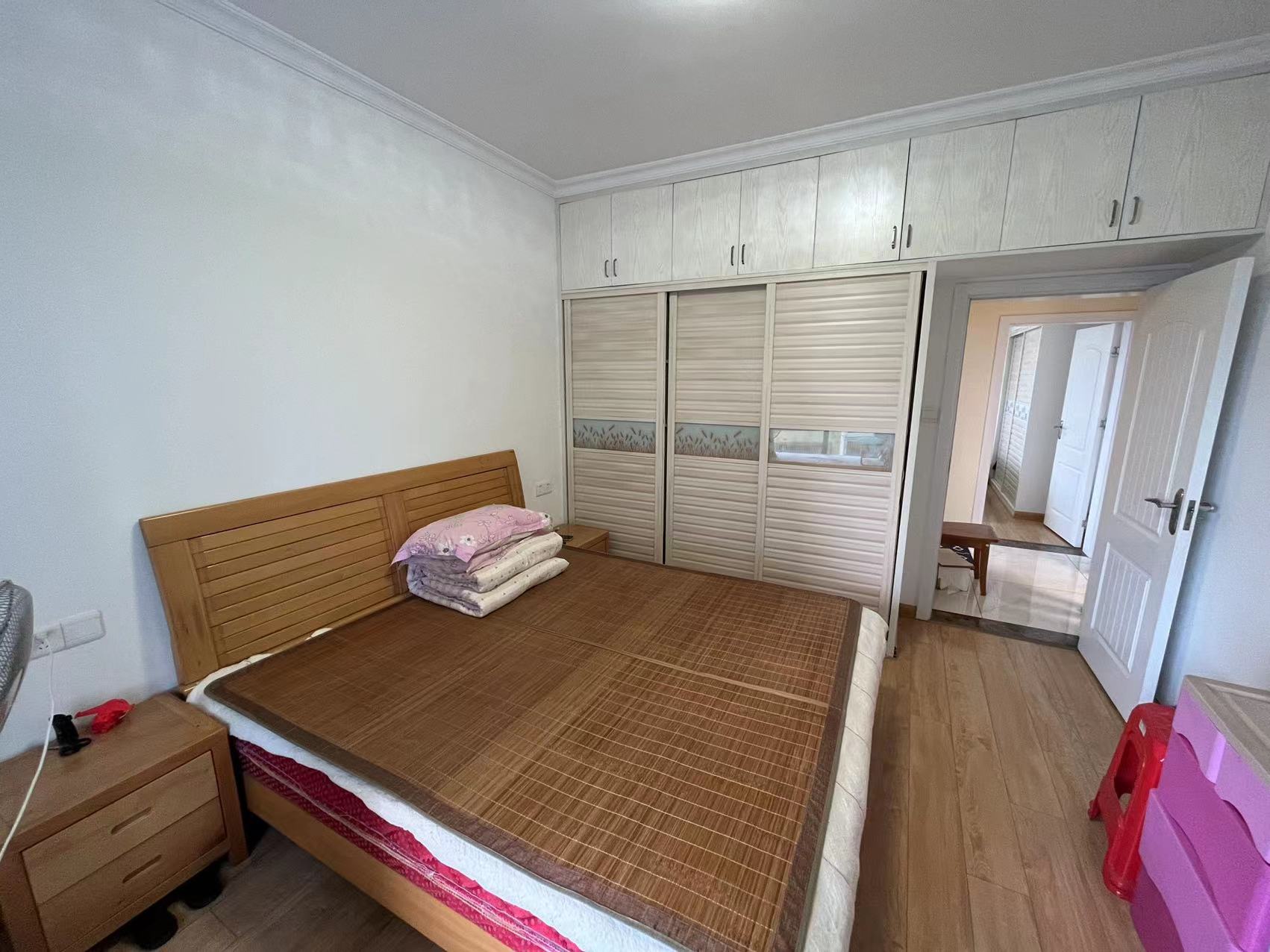 泰山名城 2室2厅2卫 65.0万 泰山名城 2室2厅2卫 65.0万室内图