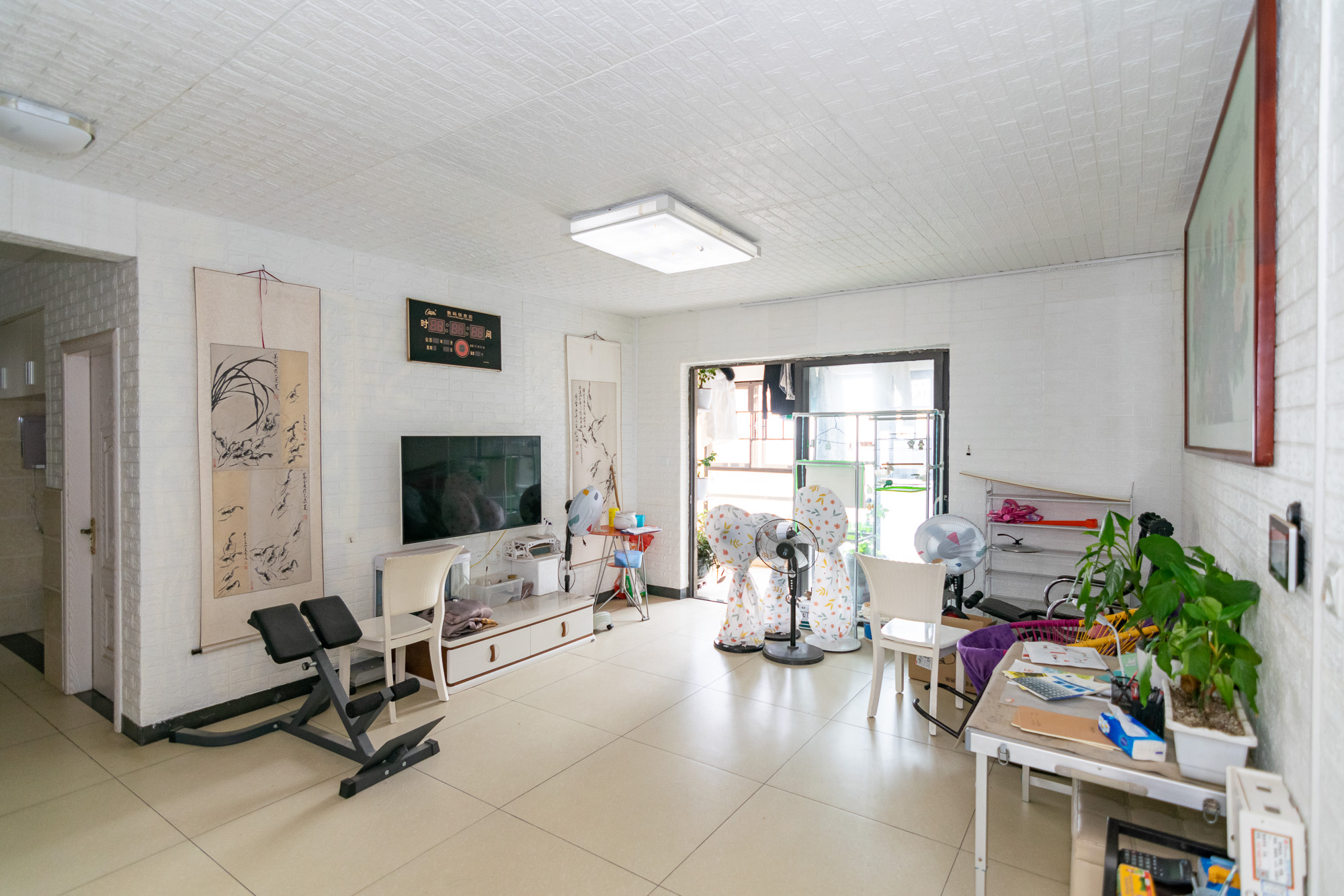 润和紫郡一期 5室2厅1卫 135.93万 润和紫郡一期 5室2厅1卫 135.93万客厅