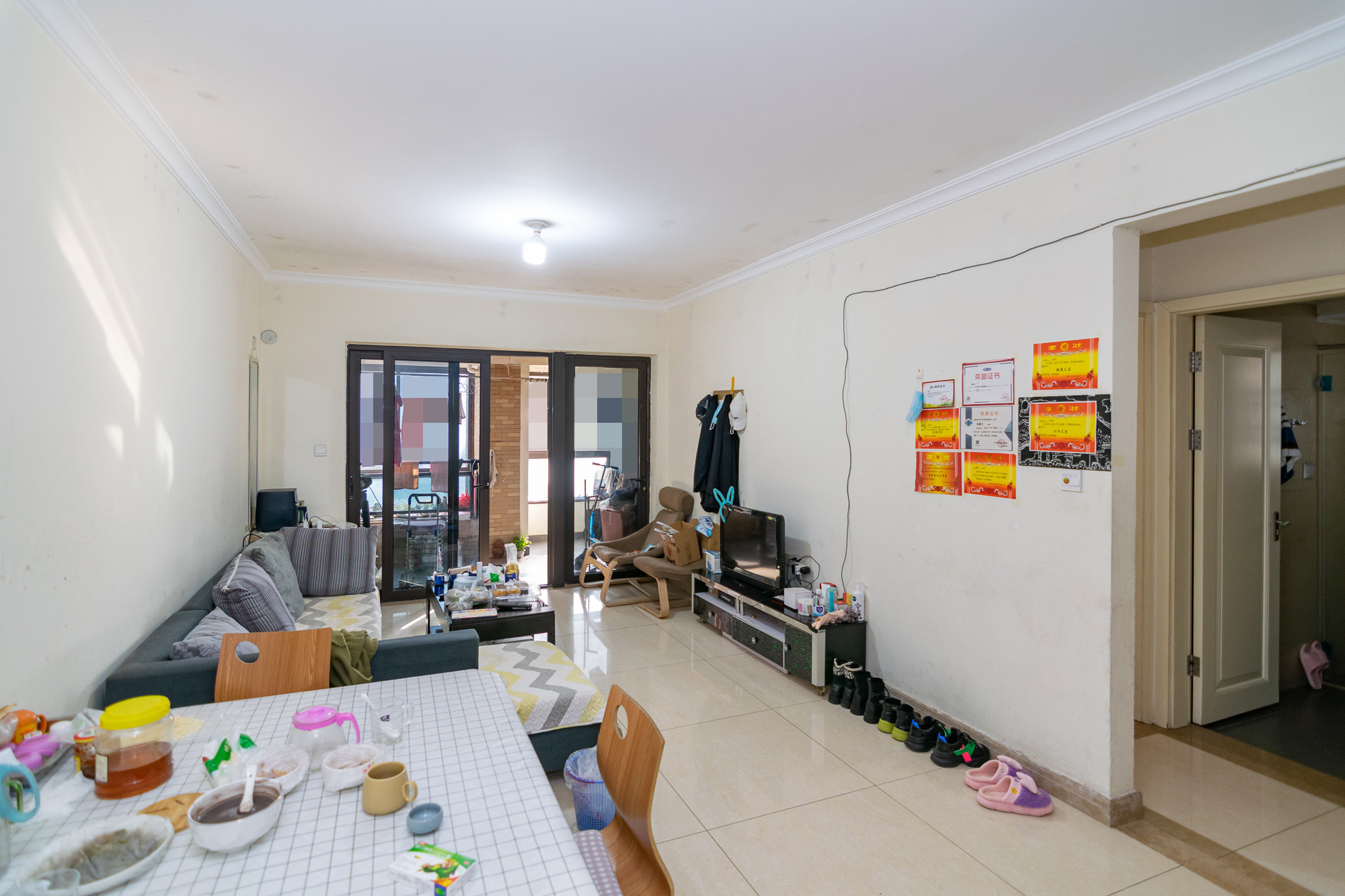 时代倾城一期 2室2厅1卫 70.00万 时代倾城一期 2室2厅1卫 70.00万客厅