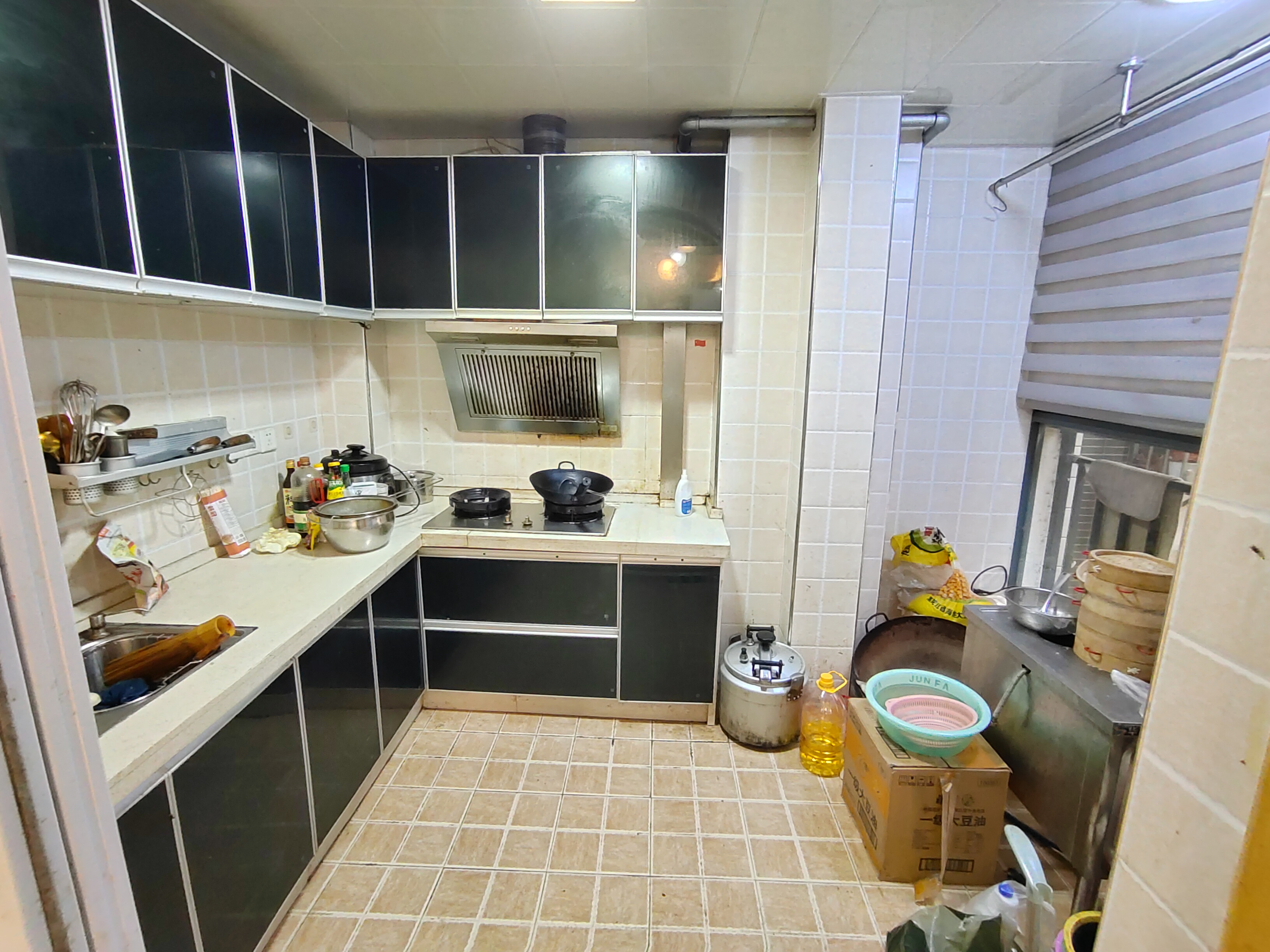 印象华都 3室2厅1卫 58.0万 印象华都 3室2厅1卫 58.0万室内图