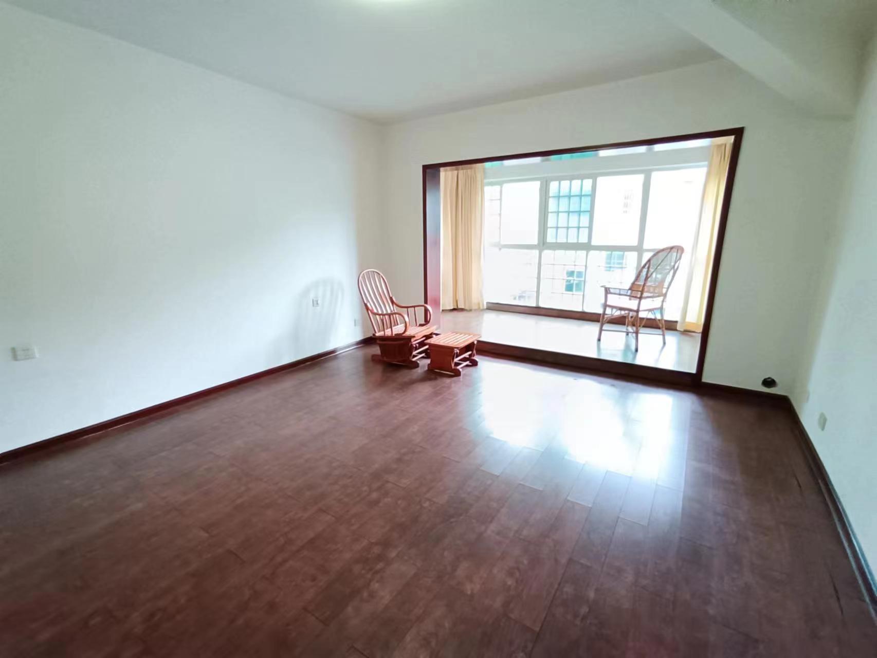 枫林绿洲 5室3厅3卫 68.8万 枫林绿洲 5室3厅3卫 68.8万室内图