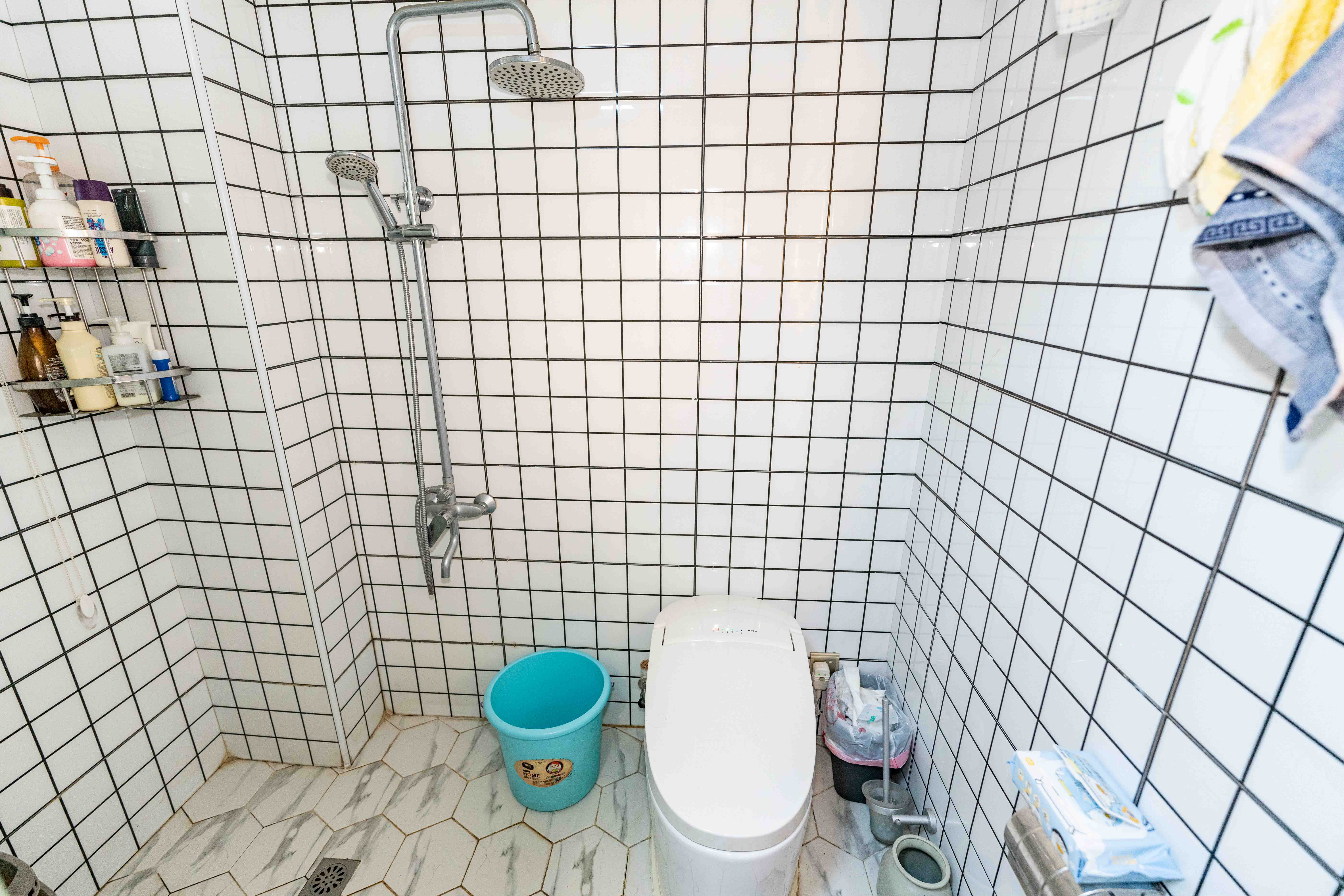 保利城（中航城国际社区、郡原美村）  3室2厅1卫    89.0万卫生间