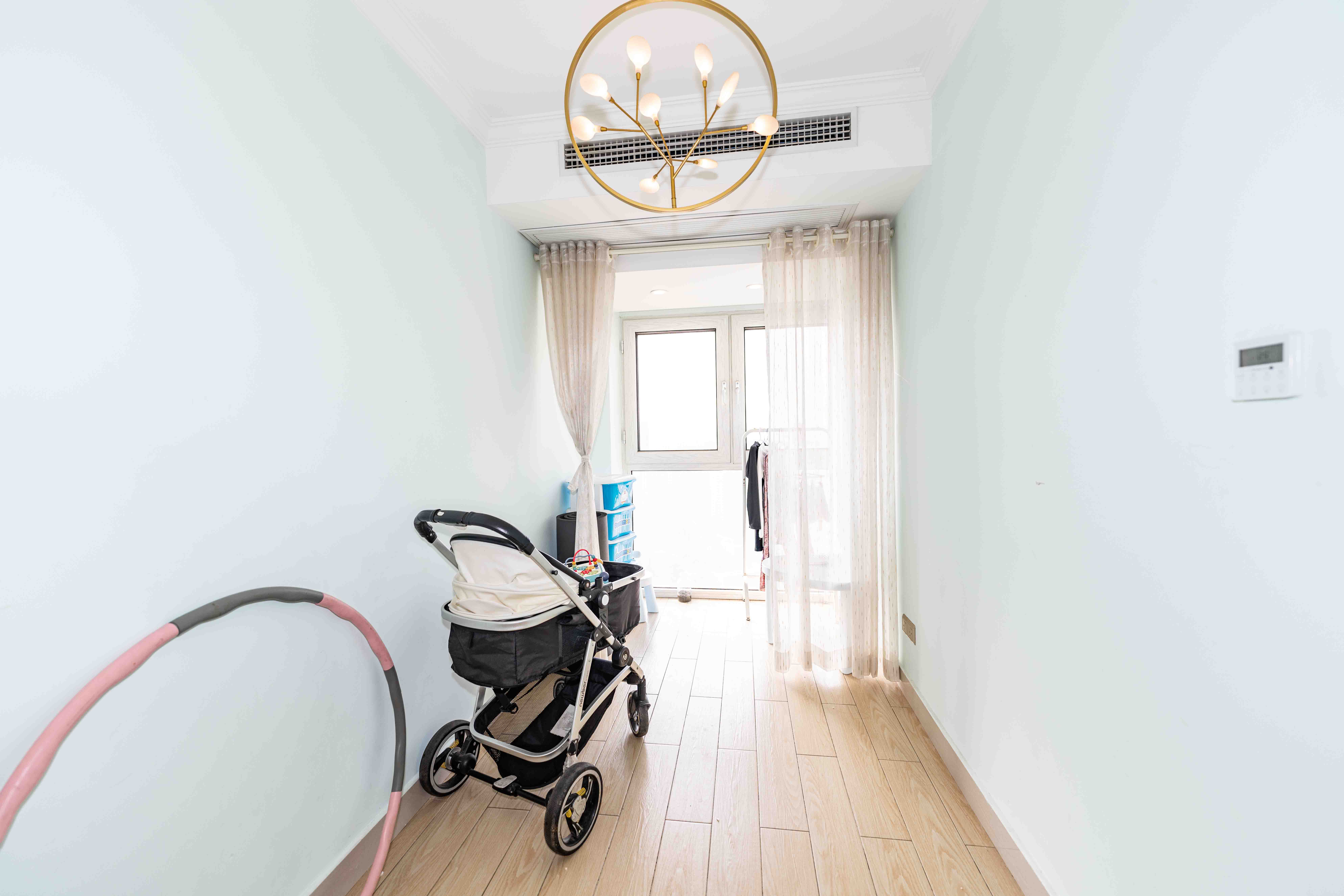 保利城（中航城国际社区、郡原美村）  3室2厅1卫    89.0万阳台