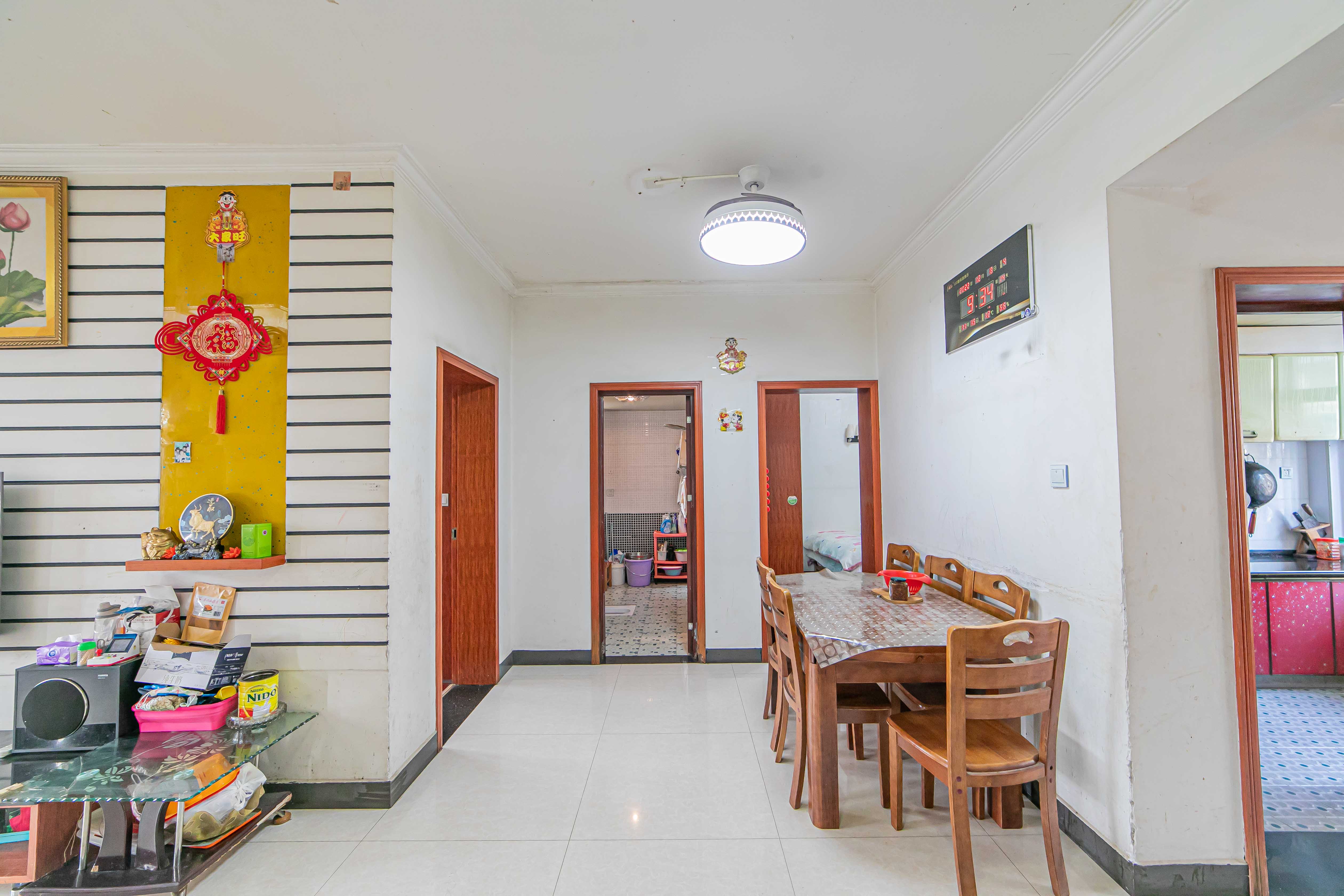 鹏基诺亚山林 2室2厅1卫 63.80万 鹏基诺亚山林 2室2厅1卫 63.80万客厅