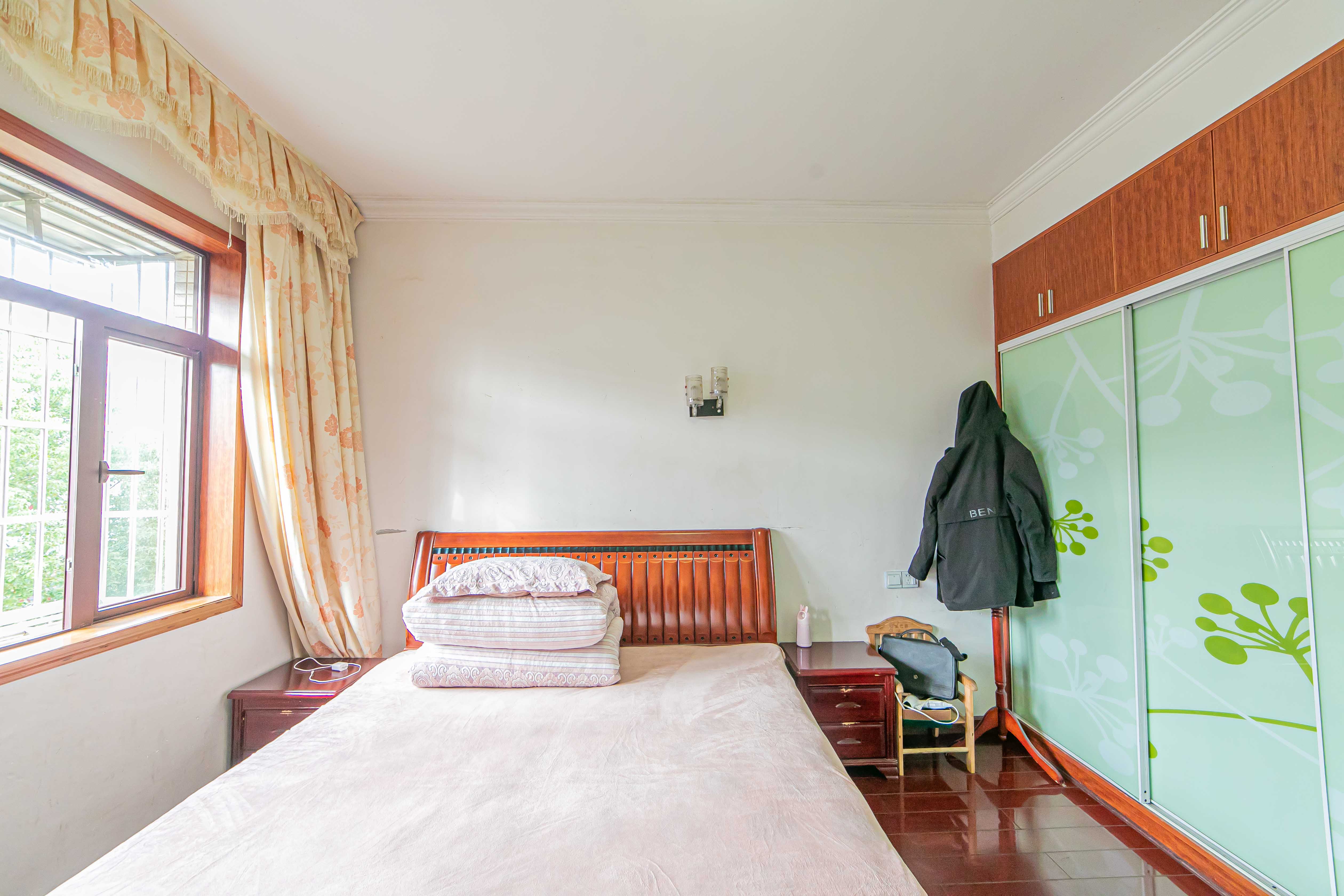 鹏基诺亚山林 2室2厅1卫 63.80万 鹏基诺亚山林 2室2厅1卫 63.80万卧室