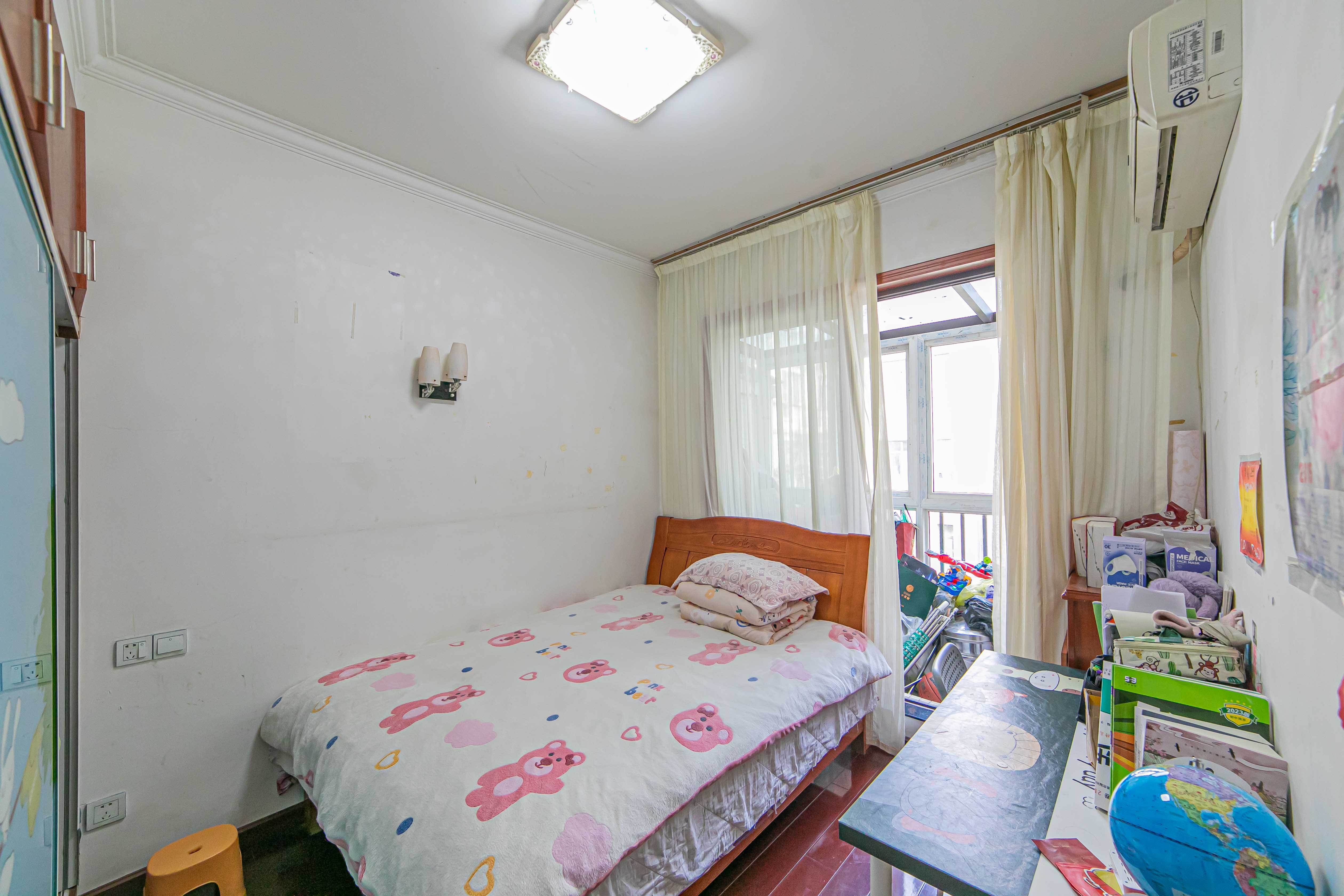 鹏基诺亚山林 2室2厅1卫 63.80万 鹏基诺亚山林 2室2厅1卫 63.80万卧室