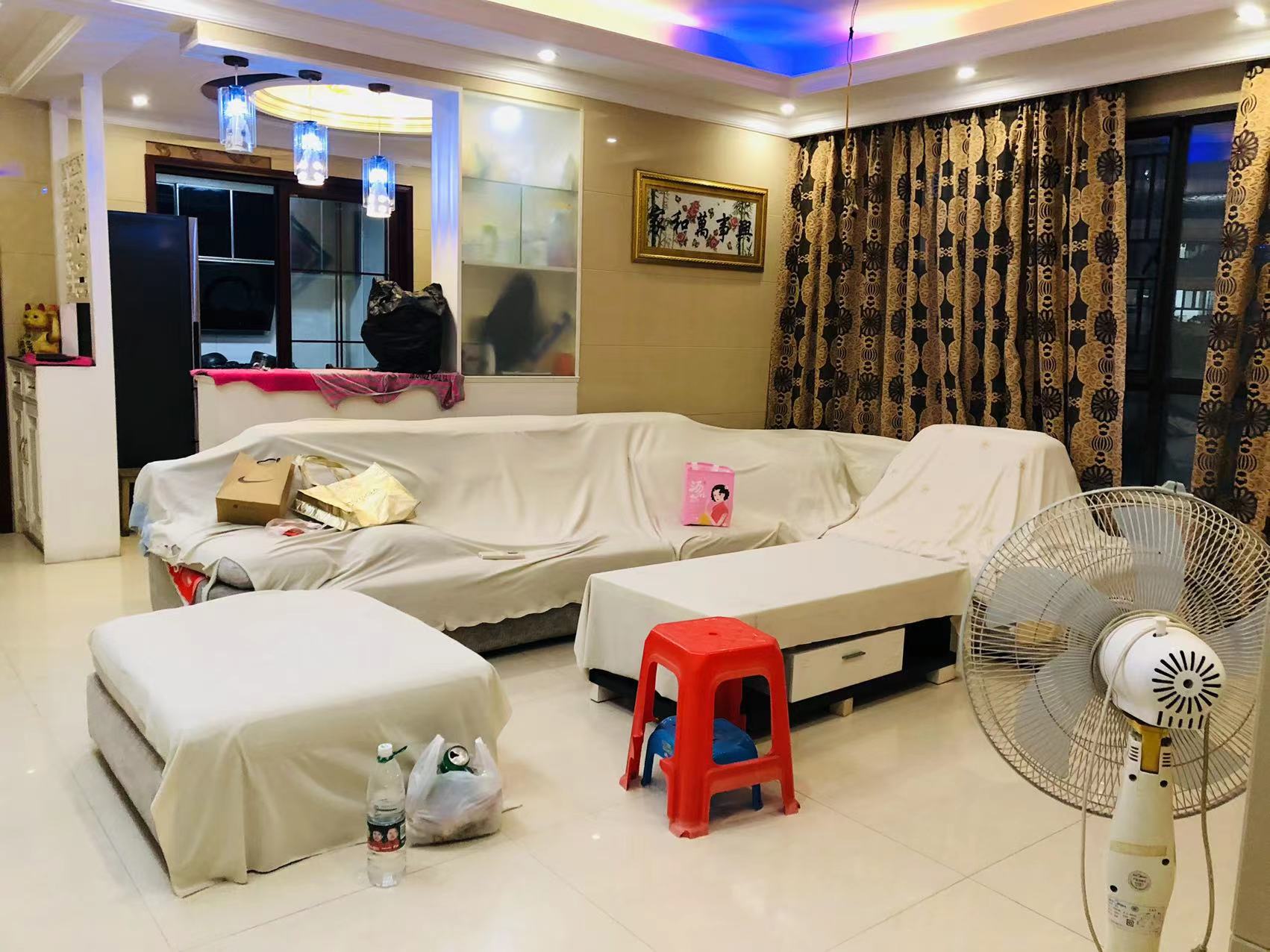 曼哈顿花园 3室2厅2卫 110.0万 曼哈顿花园 3室2厅2卫 110.0万室内图