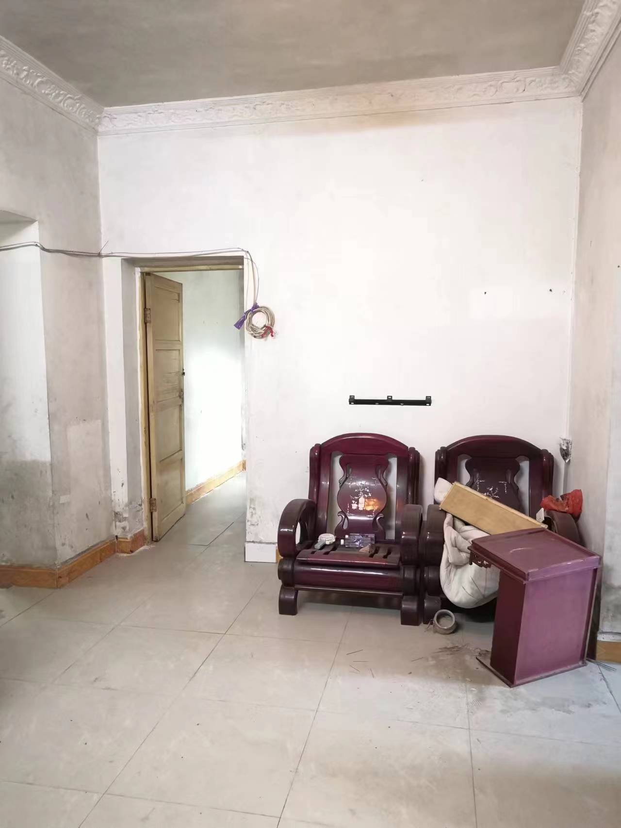 体育路散盘  3室0厅0卫    30.0万 体育路散盘  3室0厅0卫    30.0万室内图