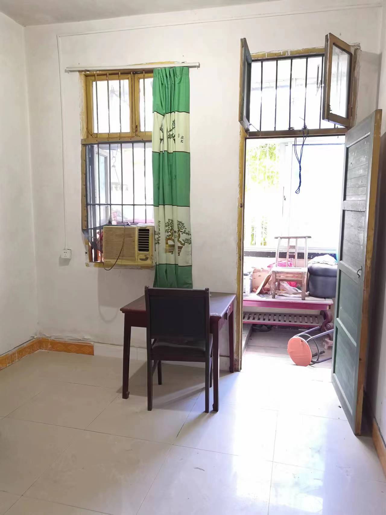 体育路散盘  3室0厅0卫    30.0万 体育路散盘  3室0厅0卫    30.0万室内图