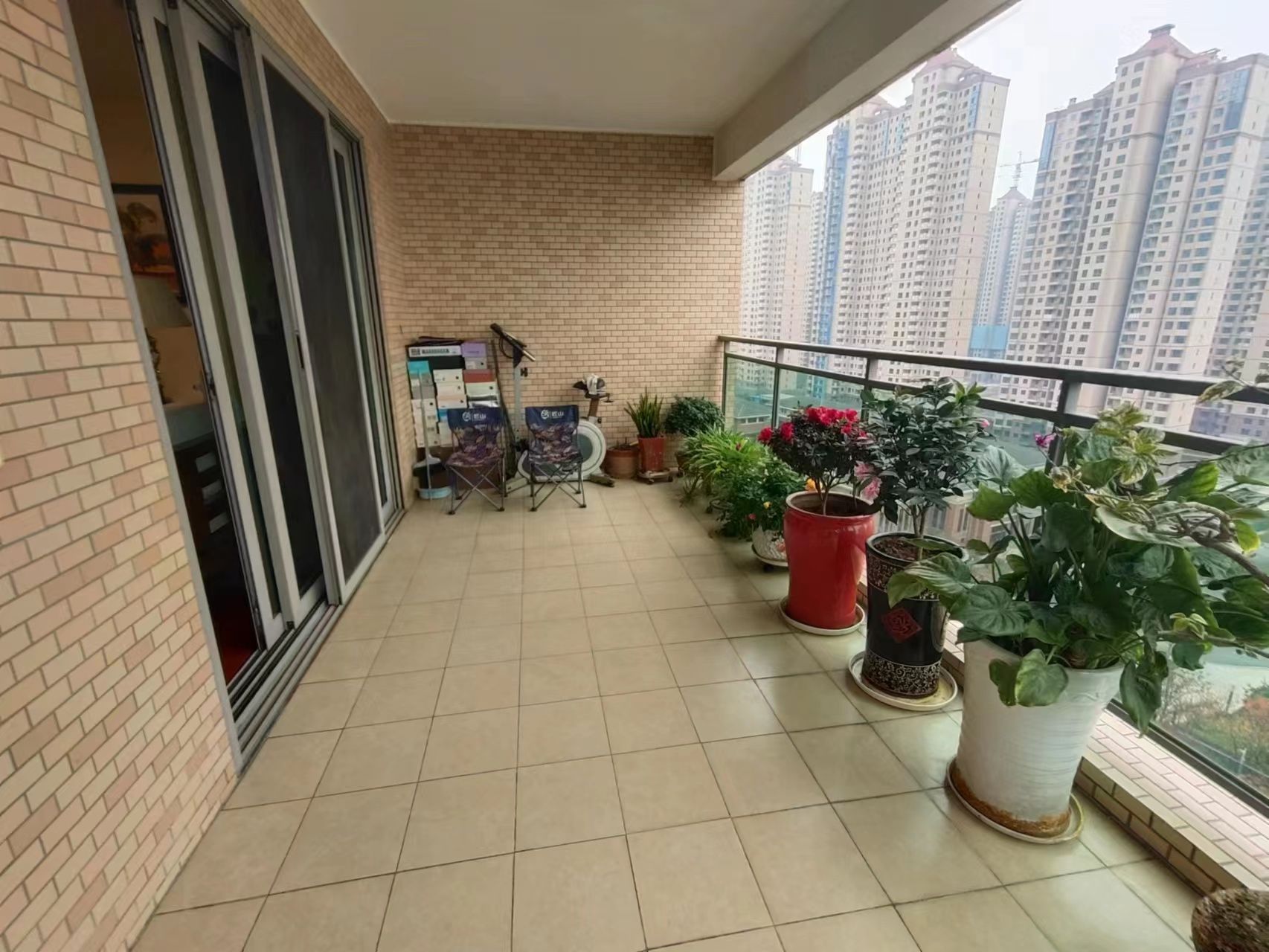 晋合湘水湾一期 4室2厅2卫 180.00万 晋合湘水湾一期 4室2厅2卫 180.00万室内图