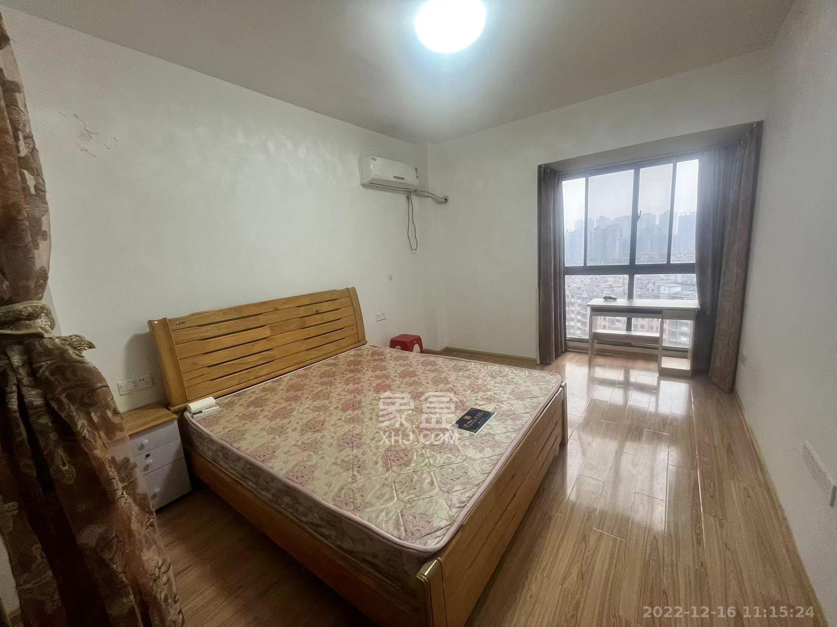 建鑫二期  3室2厅1卫    1800.0元/月室内图