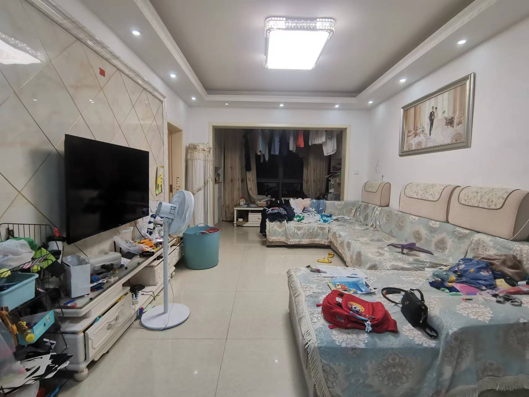 美的城三期 3室2厅2卫 65.0万 美的城三期 3室2厅2卫 65.0万室内图