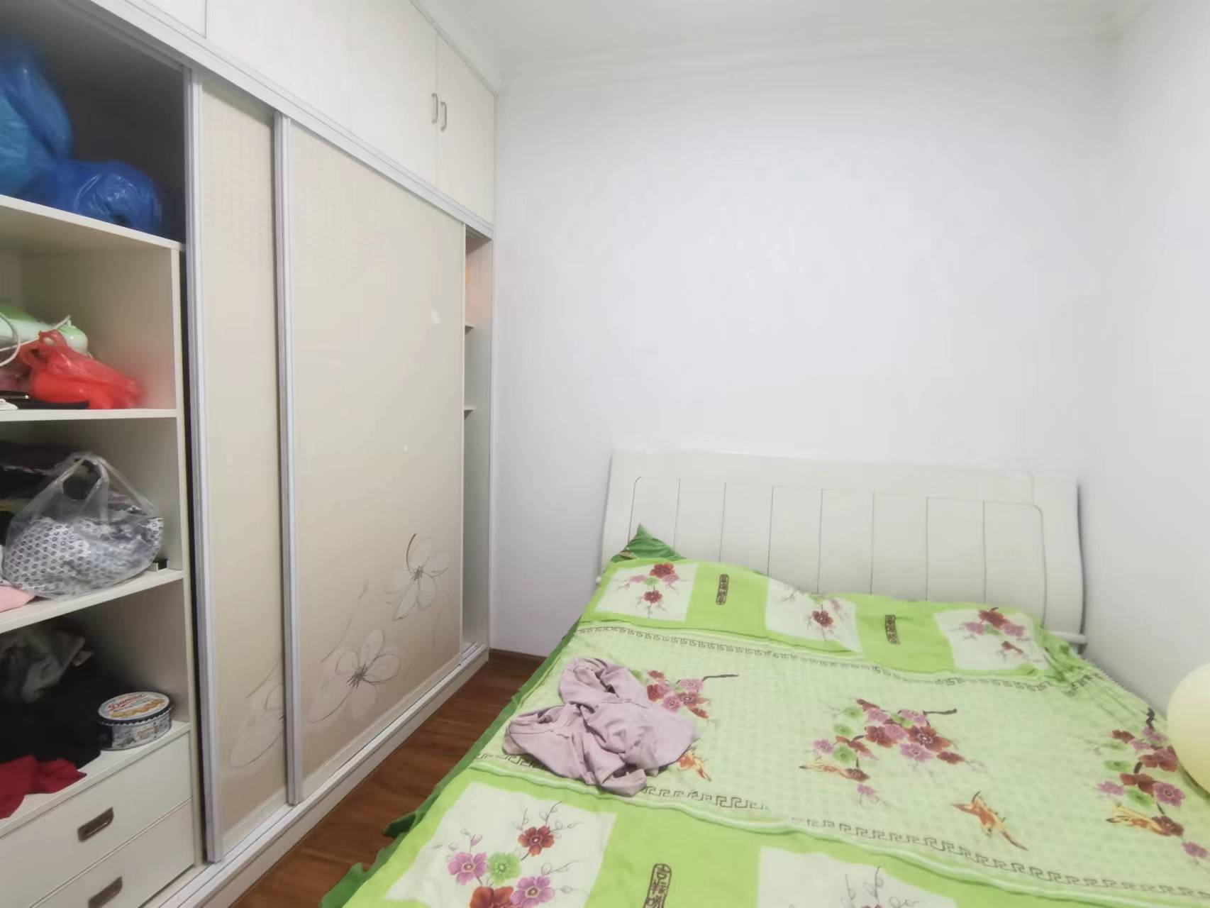 美的城三期  3室2厅2卫   65.00万室内图