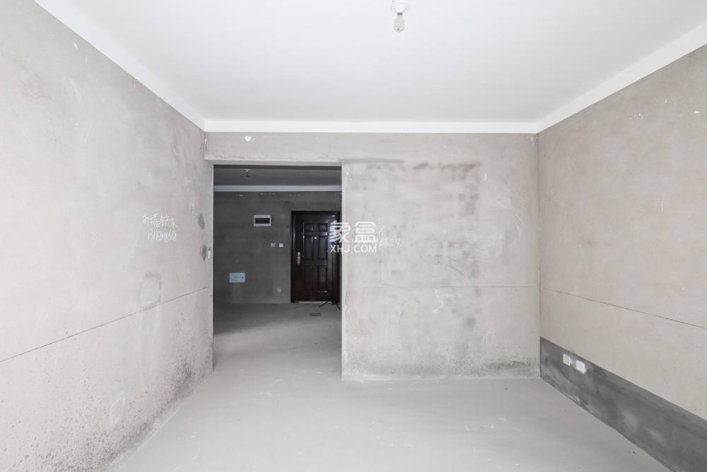 梅溪鑫苑名家  3室2厅1卫    75.0万