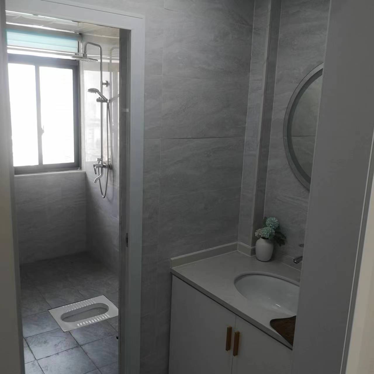 金碧花园 4室2厅2卫 90.00万 金碧花园 4室2厅2卫 90.00万室内图