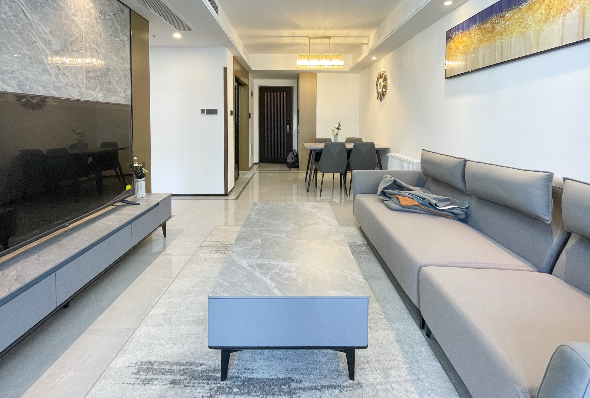 万科里金域国际 3室2厅2卫 198.00万 万科里金域国际 3室2厅2卫 198.00万客厅