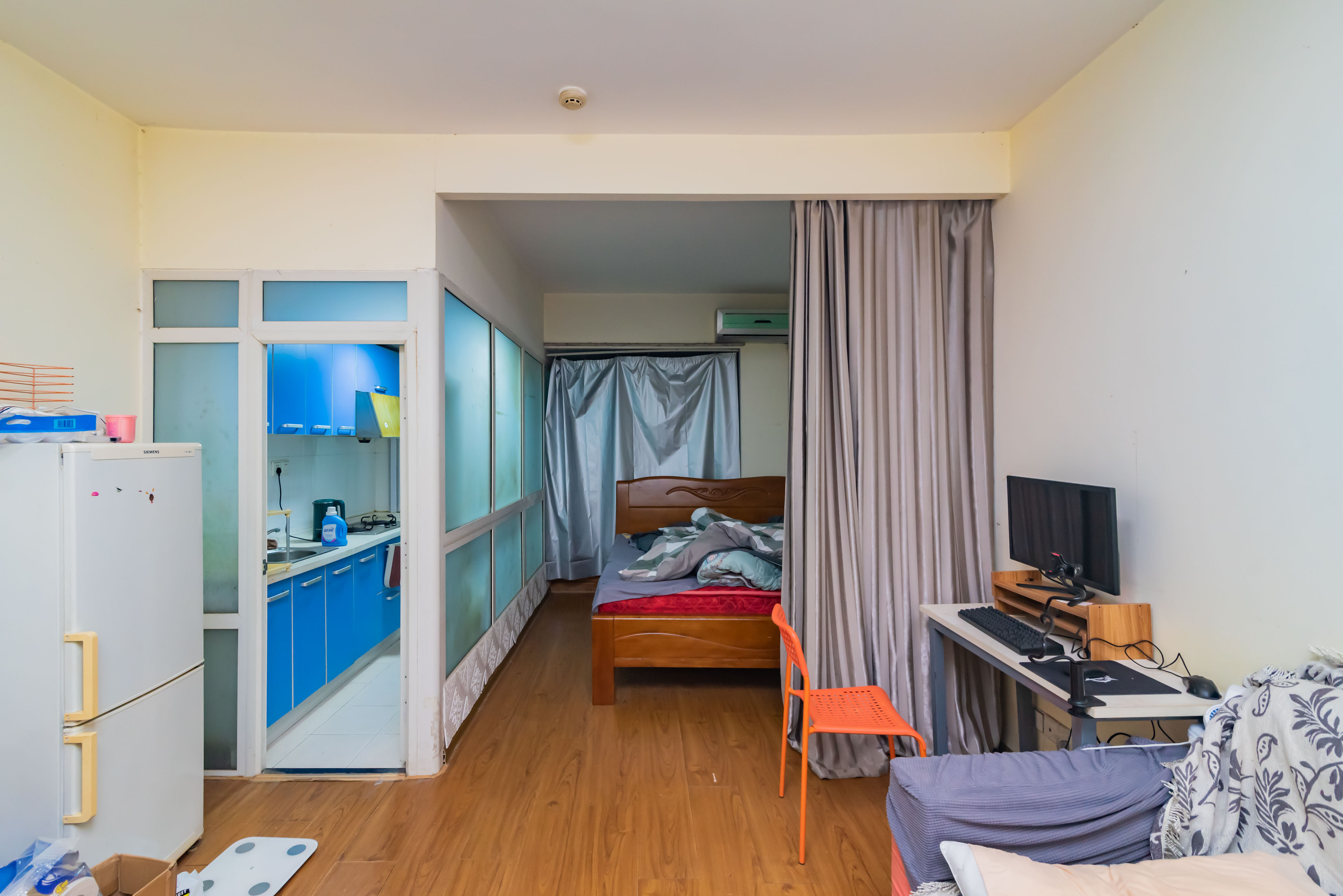 时代先锋 1室1厅1卫 27.00万 时代先锋 1室1厅1卫 27.00万客厅