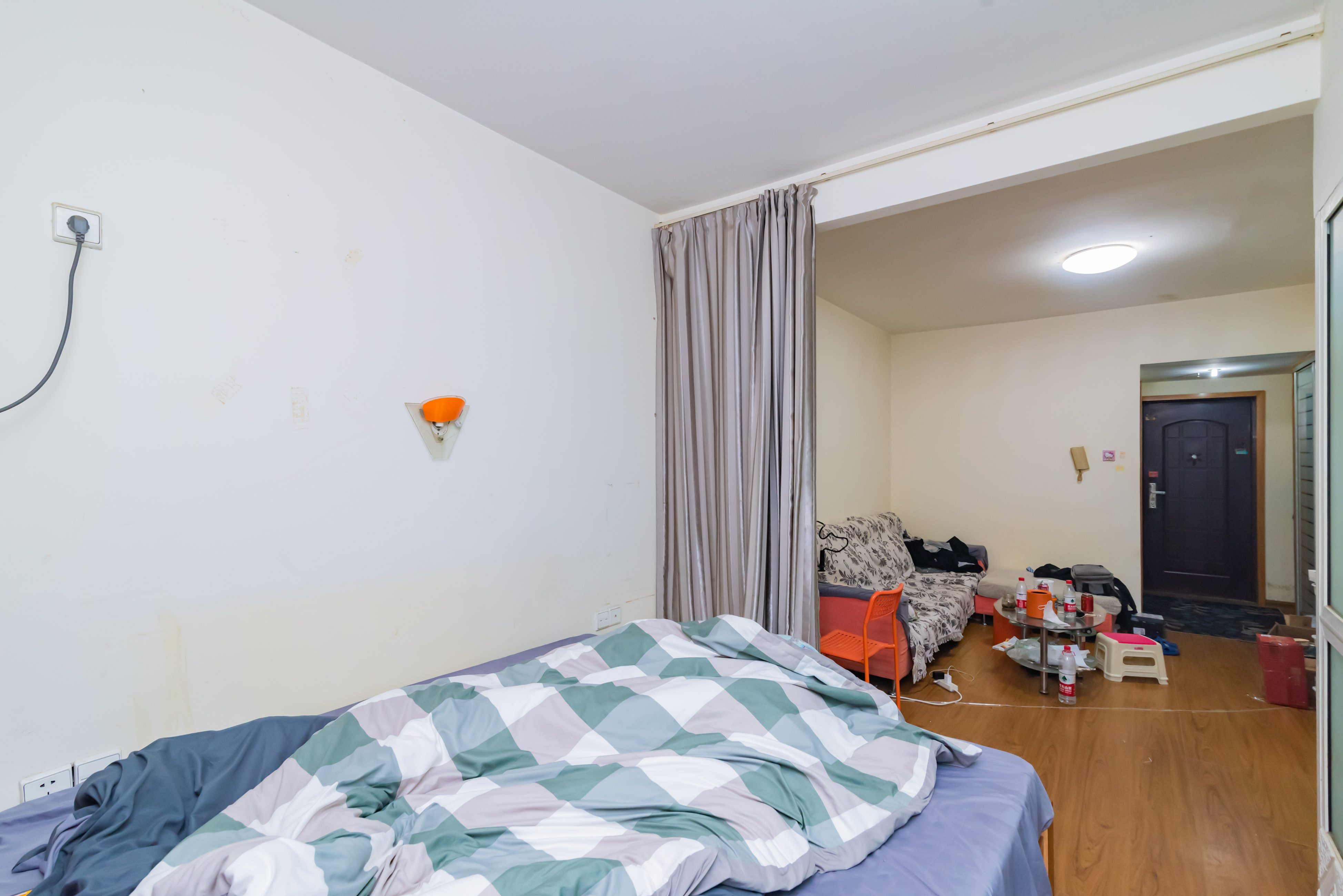 时代先锋 1室1厅1卫 27.00万 时代先锋 1室1厅1卫 27.00万卧室