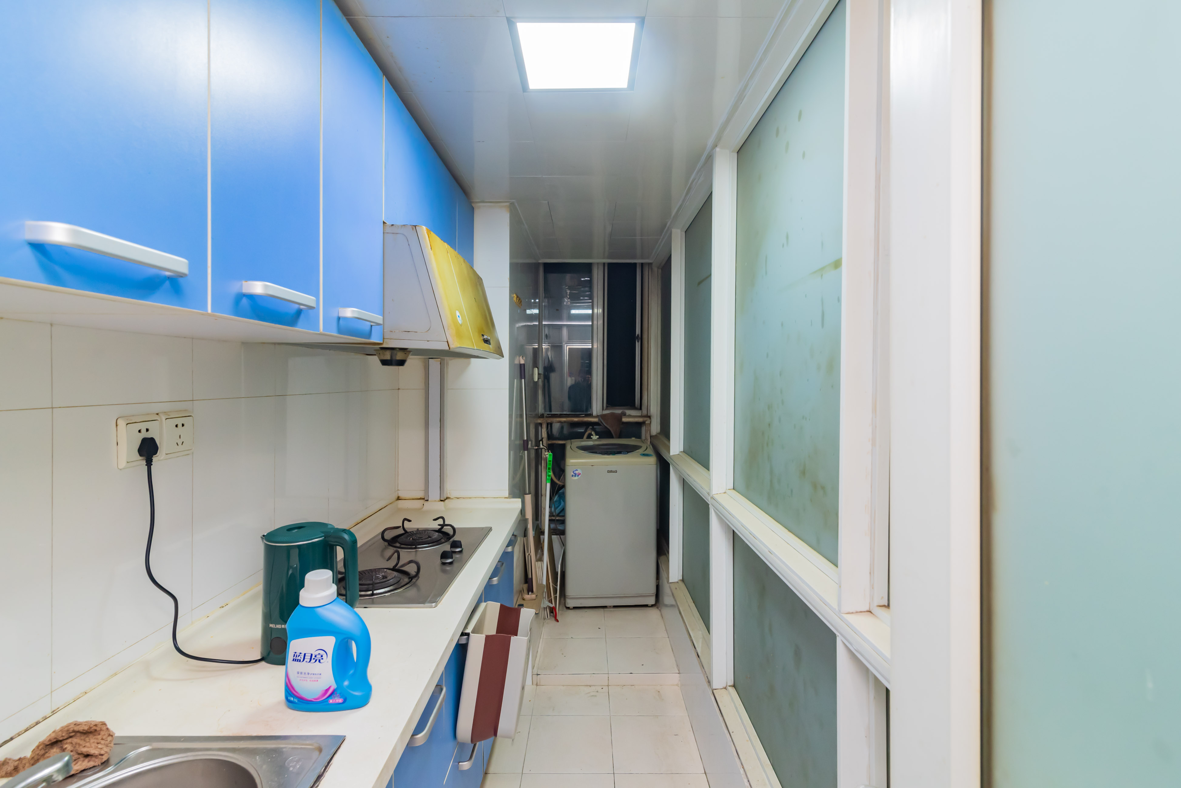 时代先锋 1室1厅1卫 27.00万 时代先锋 1室1厅1卫 27.00万厨房