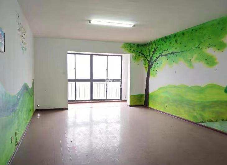 水岸春天 4室2厅1卫 63.8万 水岸春天 4室2厅1卫 63.8万室内图