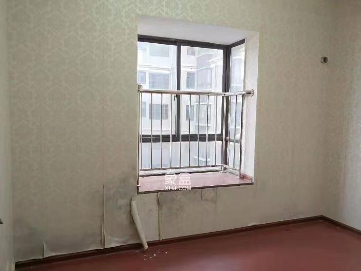 水岸春天  4室2厅1卫   63.80万室内图