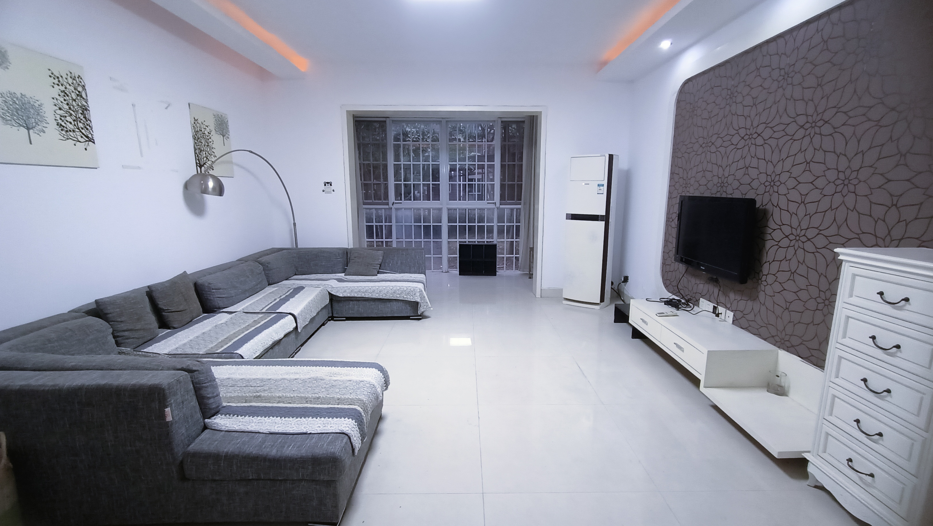 新城壹号 3室2厅2卫 39.0万 新城壹号 3室2厅2卫 39.0万室内图