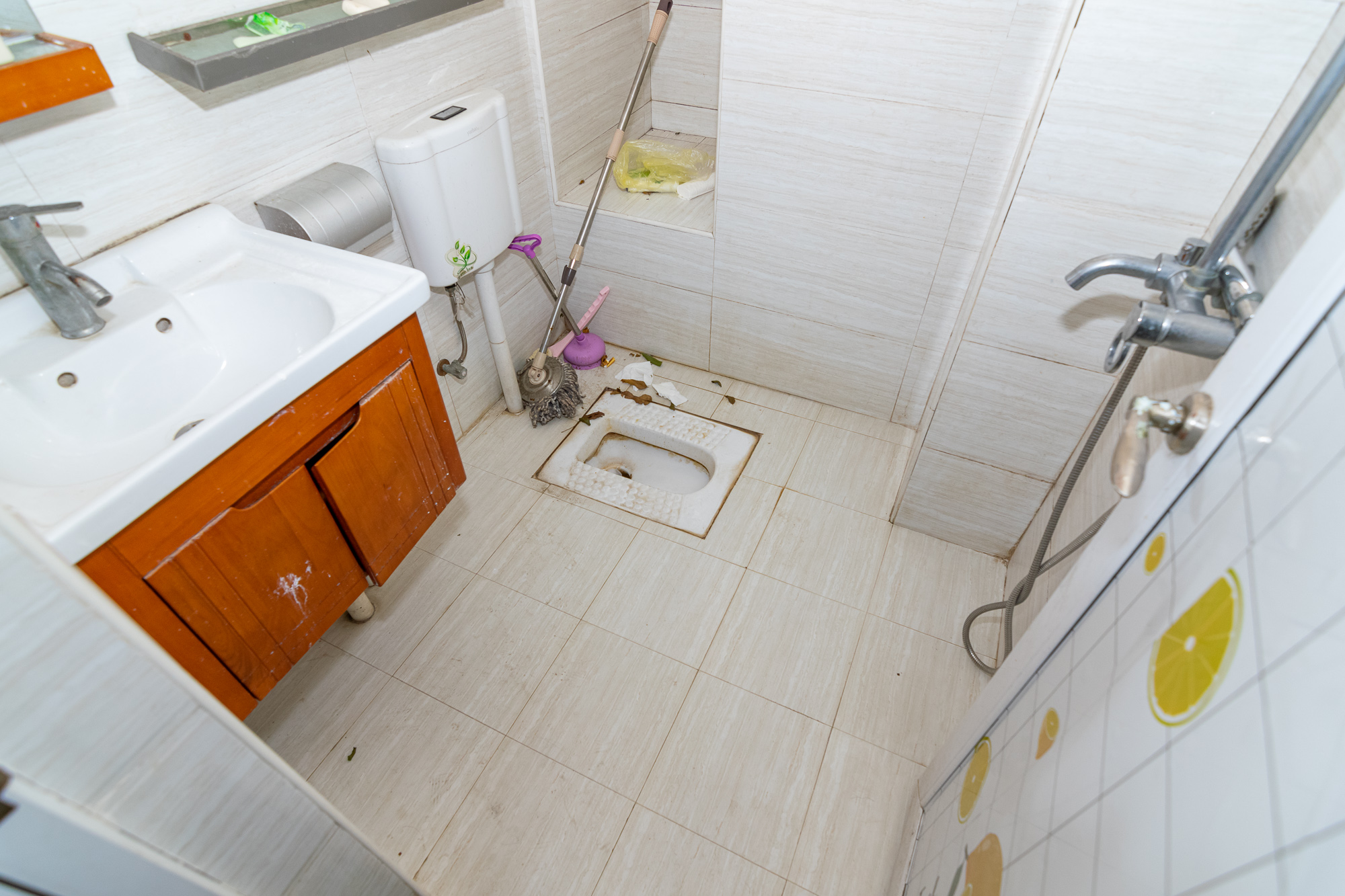 浩龙音乐界 3室2厅1卫 65.0万 浩龙音乐界 3室2厅1卫 65.0万卫生间