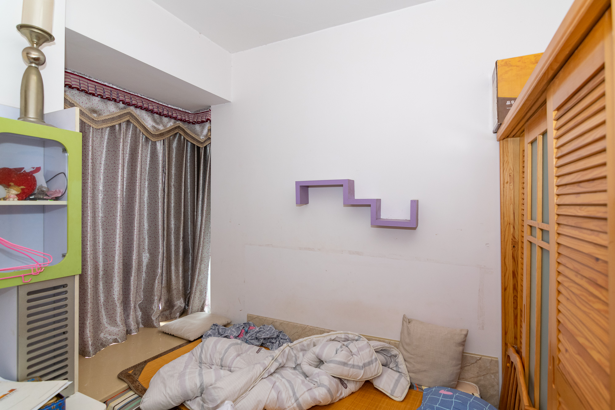 浩龙音乐界 3室2厅1卫 65.0万 浩龙音乐界 3室2厅1卫 65.0万卧室