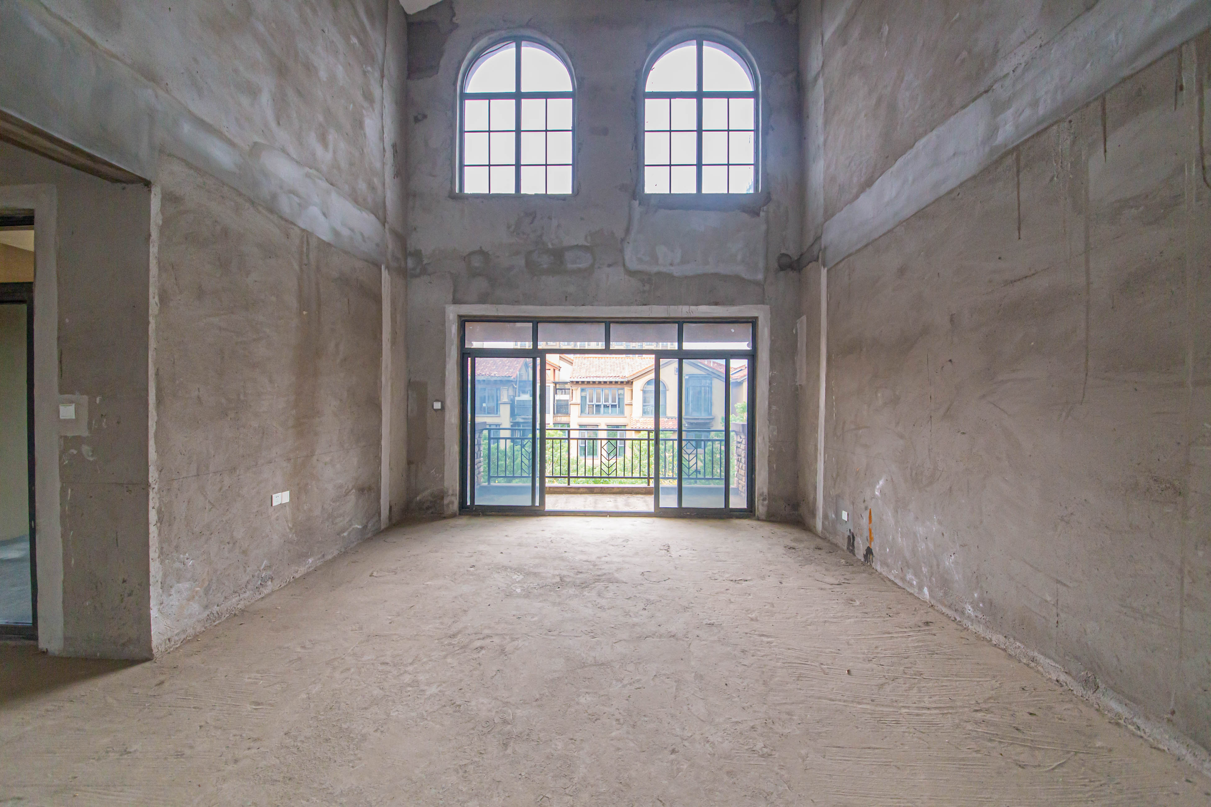 中建芙蓉和苑  5室2厅3卫   410.00万