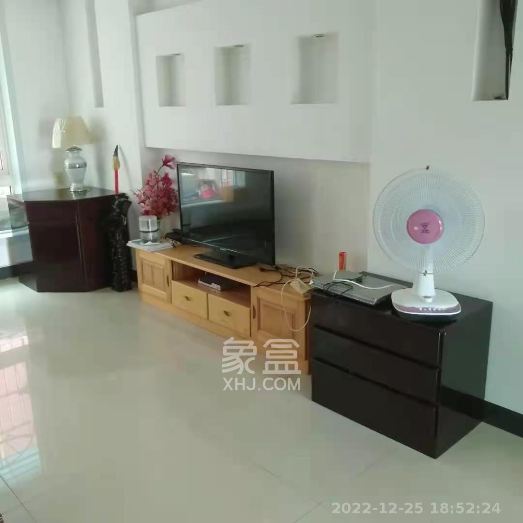 馨安苑  3室2厅2卫   2600.00元/月室内图1