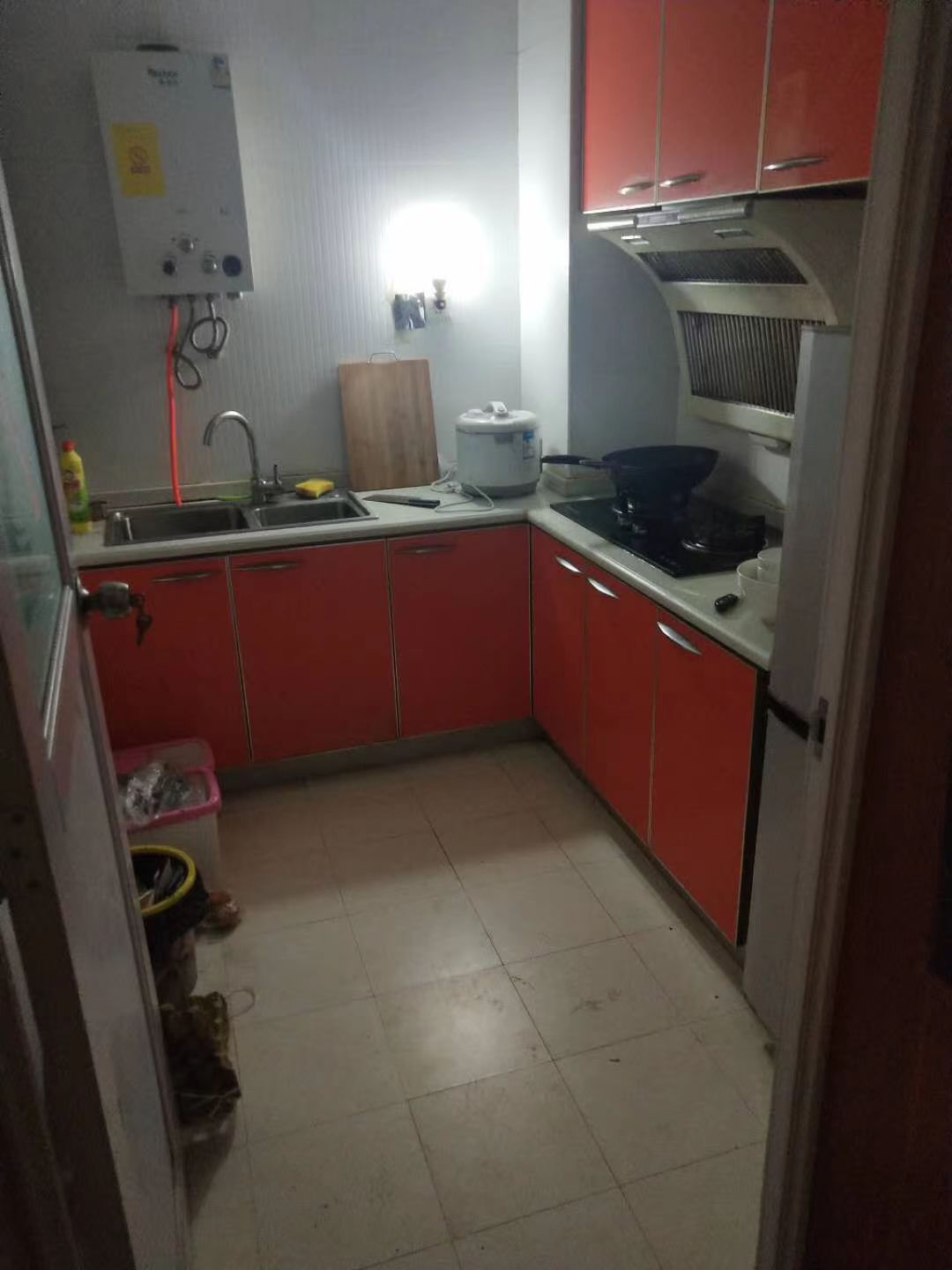 金虹中环一号(金虹大厦) 1室1厅1卫 1600.00元/月 金虹中环一号(金虹大厦) 1室1厅1卫 1600.00元/月小区图